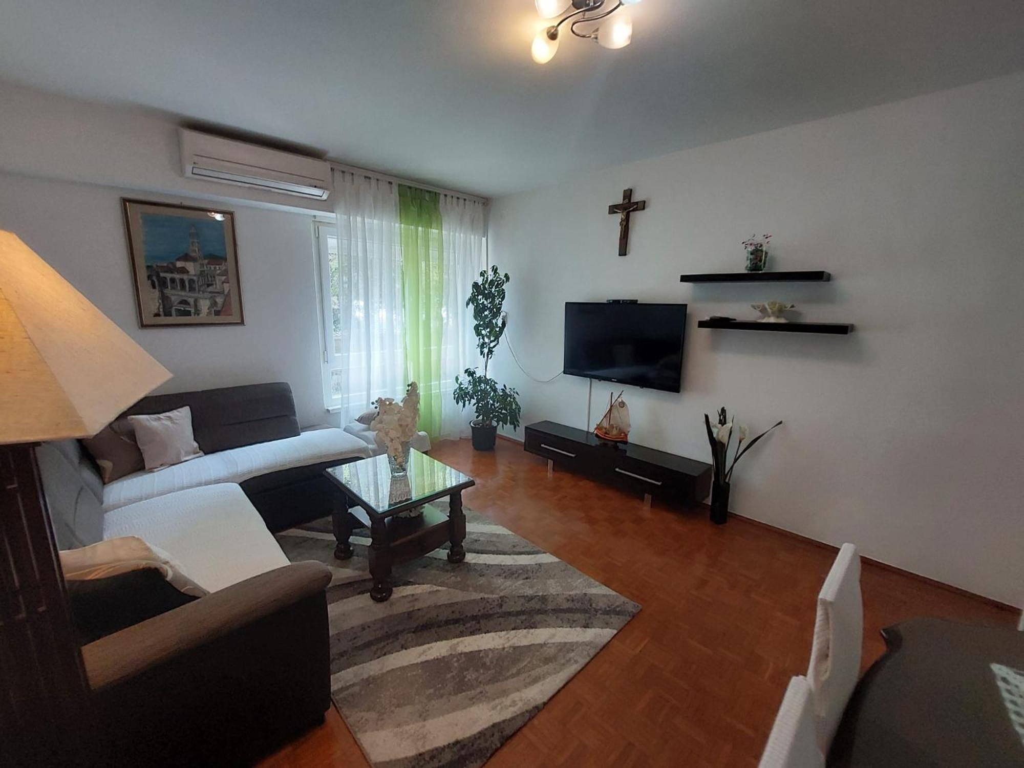 Apartment Vjera *