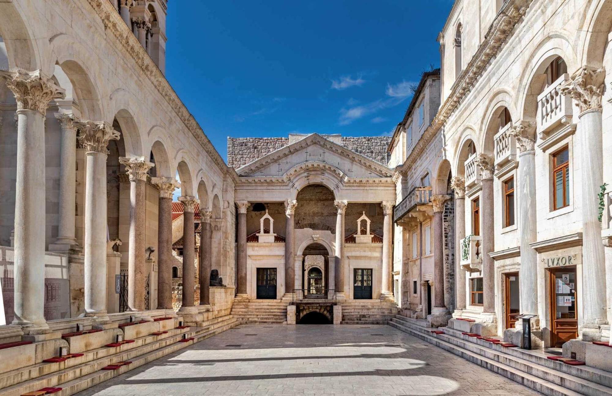 Emperor's Luxury - Unique Unesco Site * Split