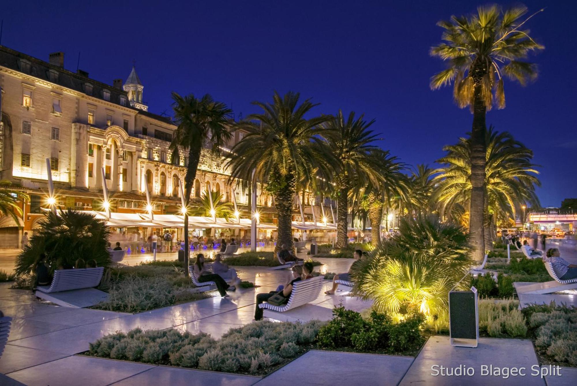 Guest house Antique Luxury 4*