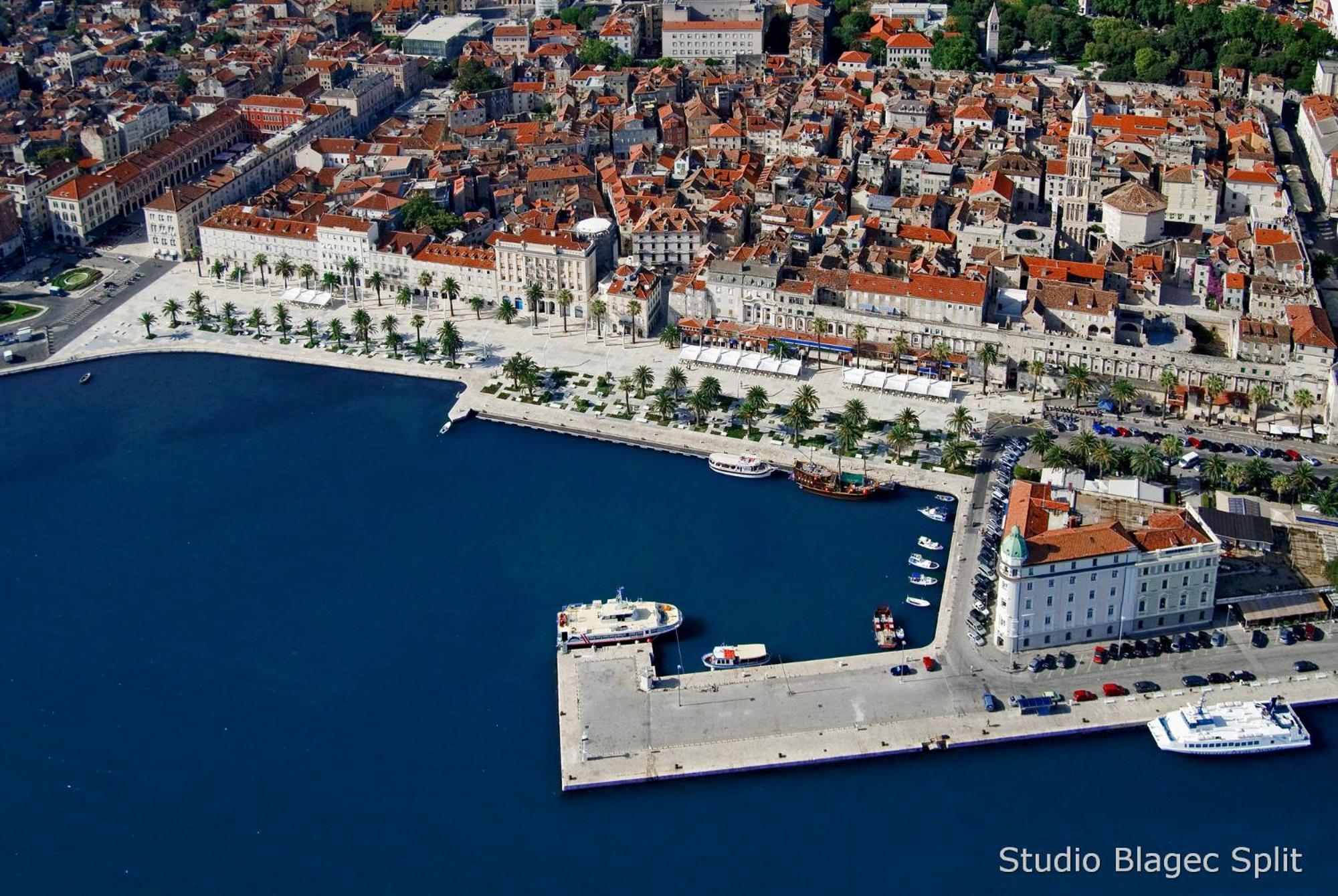 Guest house Antique Luxury Split