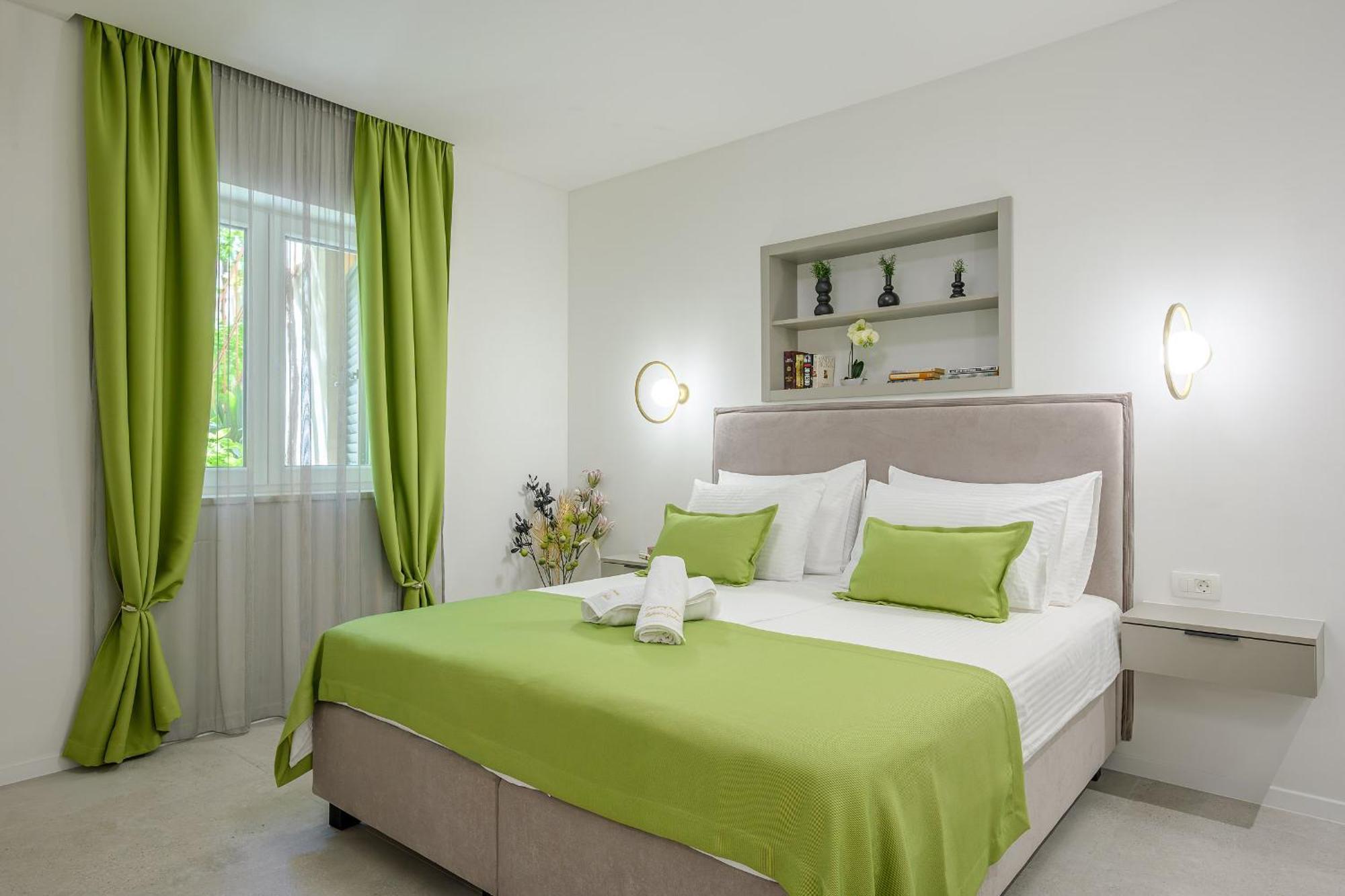 Guest house Antique Luxury Split