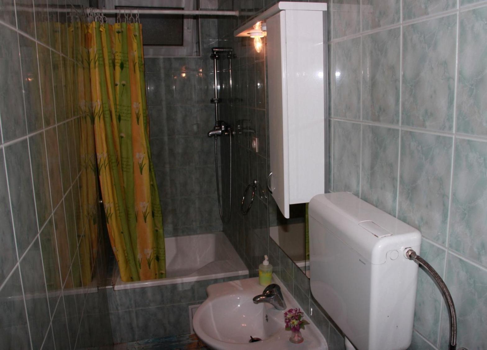 Guest house Guest House With Garden - Zuvan