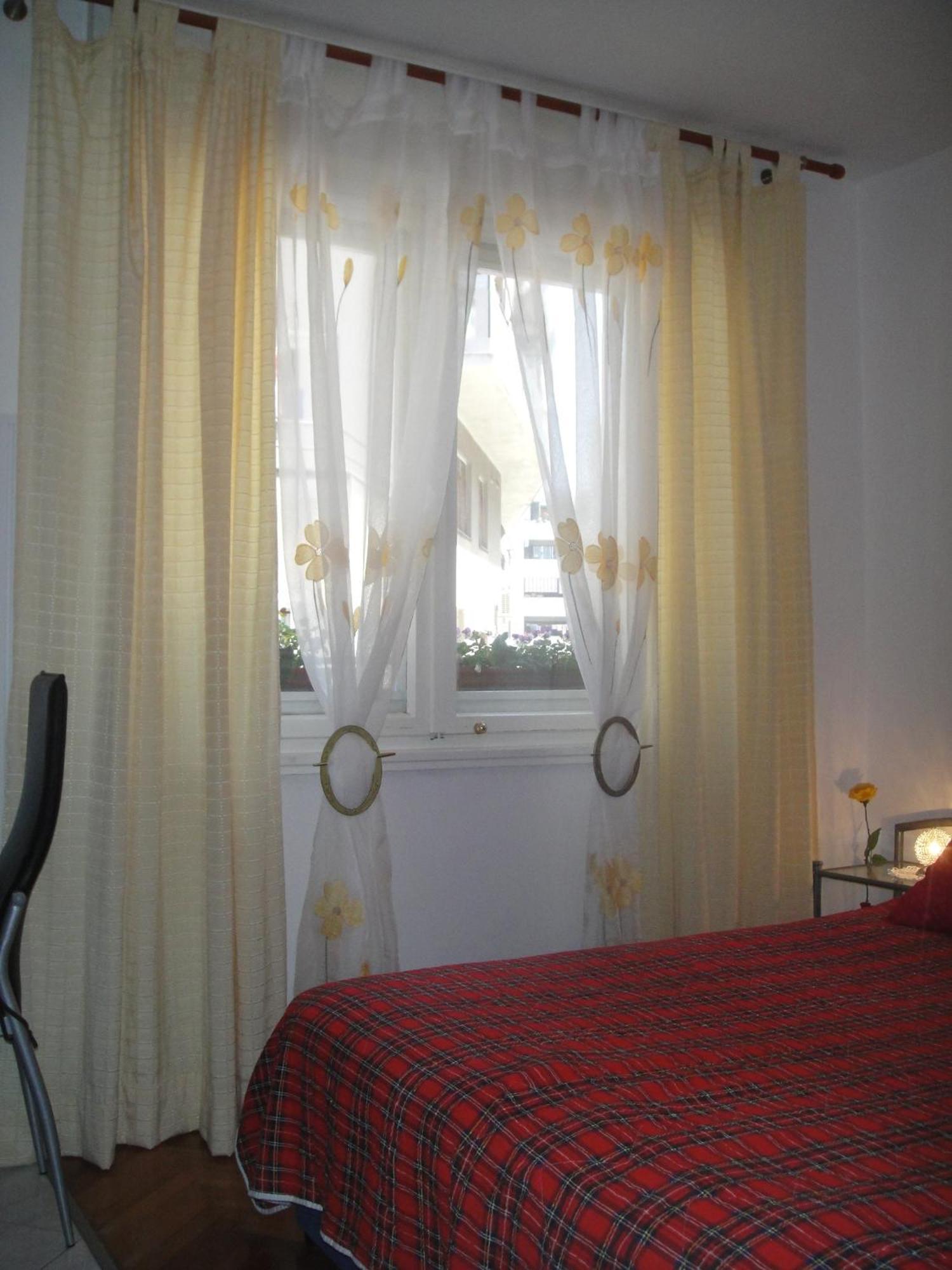 Apartments Crvena Orhideja Split