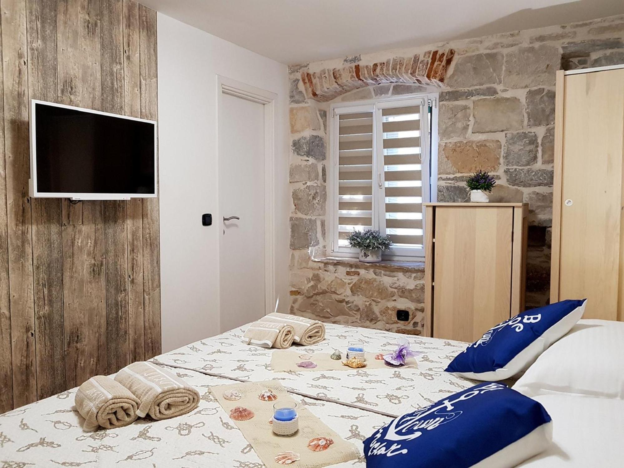 Apartment Villa Nautica Stone House