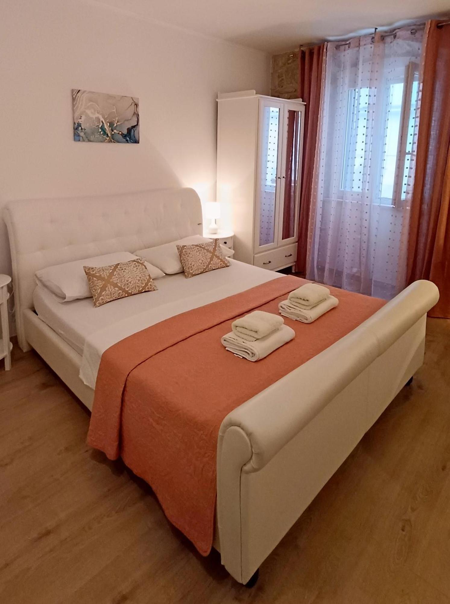 Apartment Old Town Split