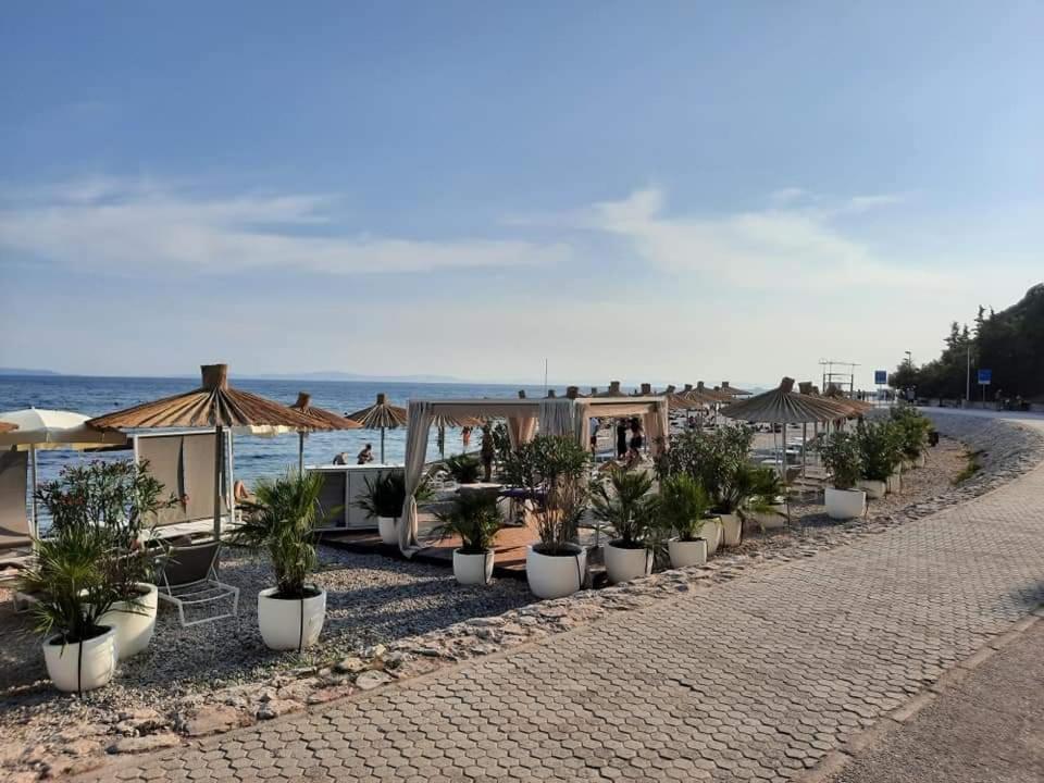 Apartman Tiki With Big Terrace