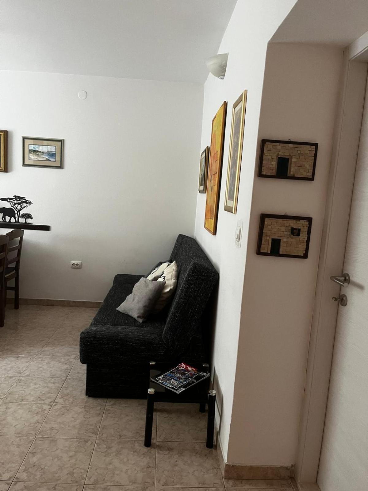 Downtown Apartment Split