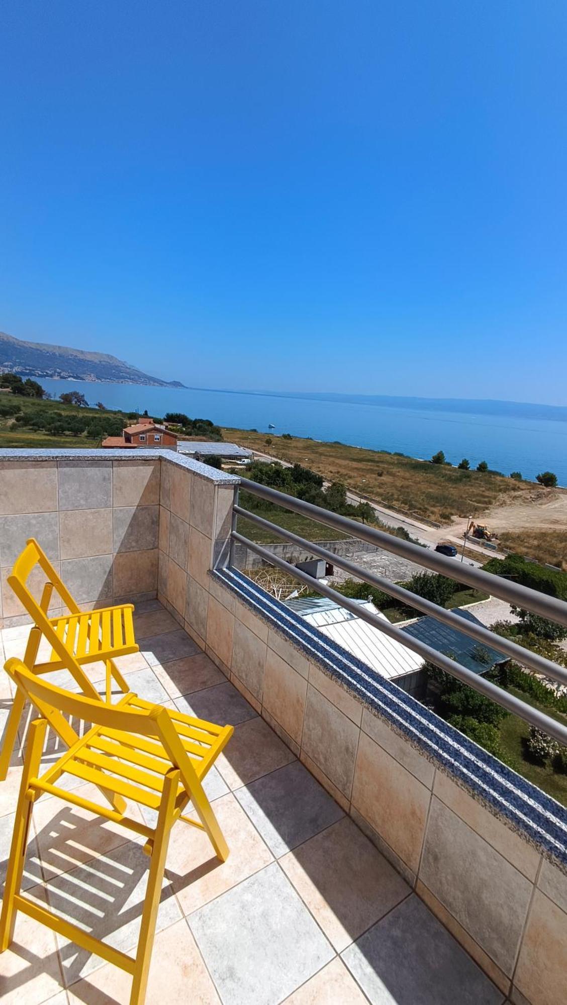 Apartment Sea View With Swimming Pool Near Split