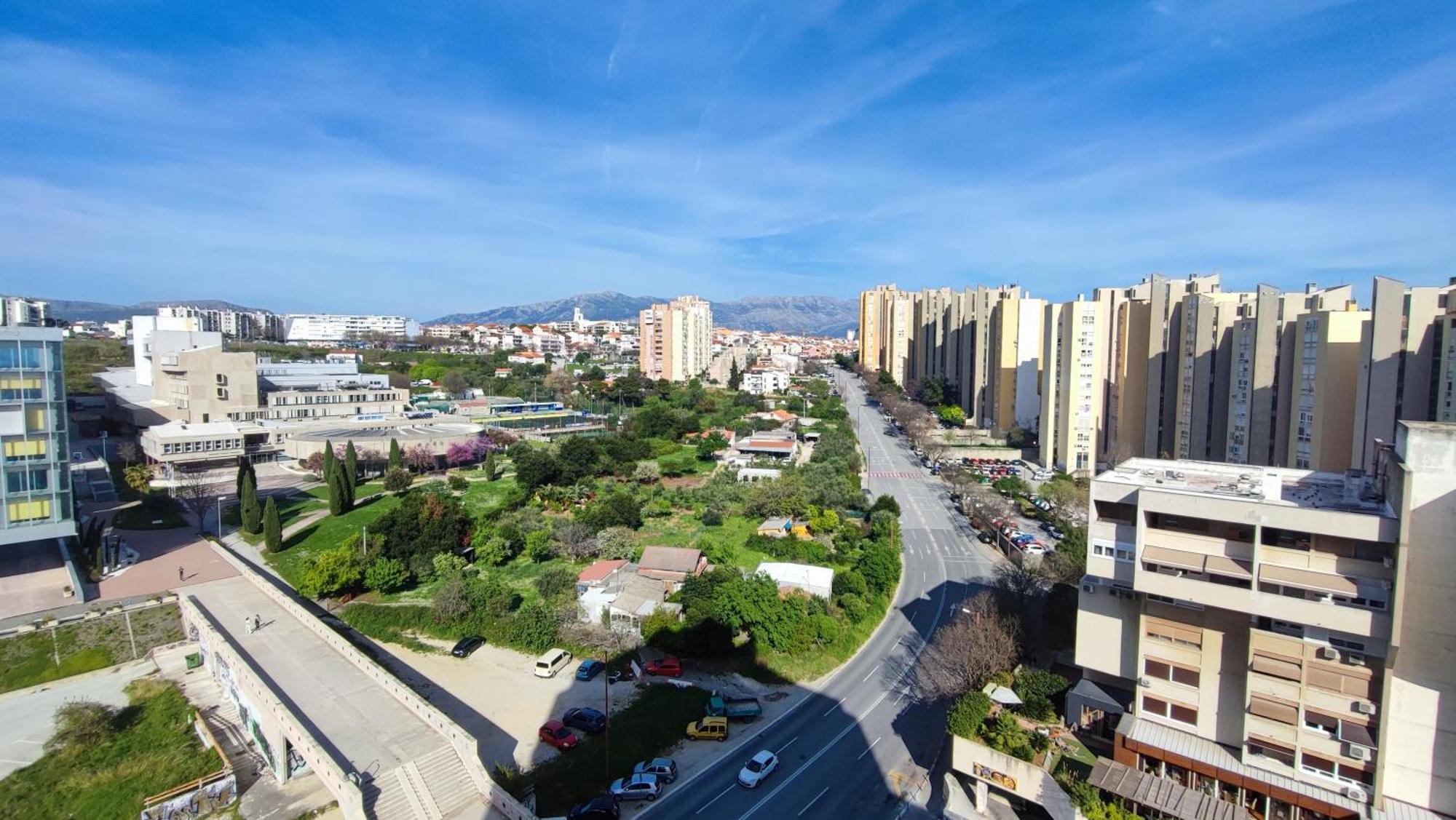 Apartment Indigo - Brand New *