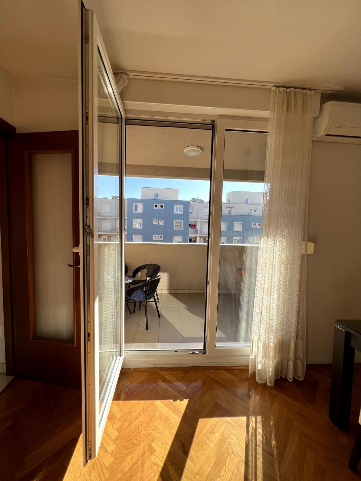La Luna Apartment *