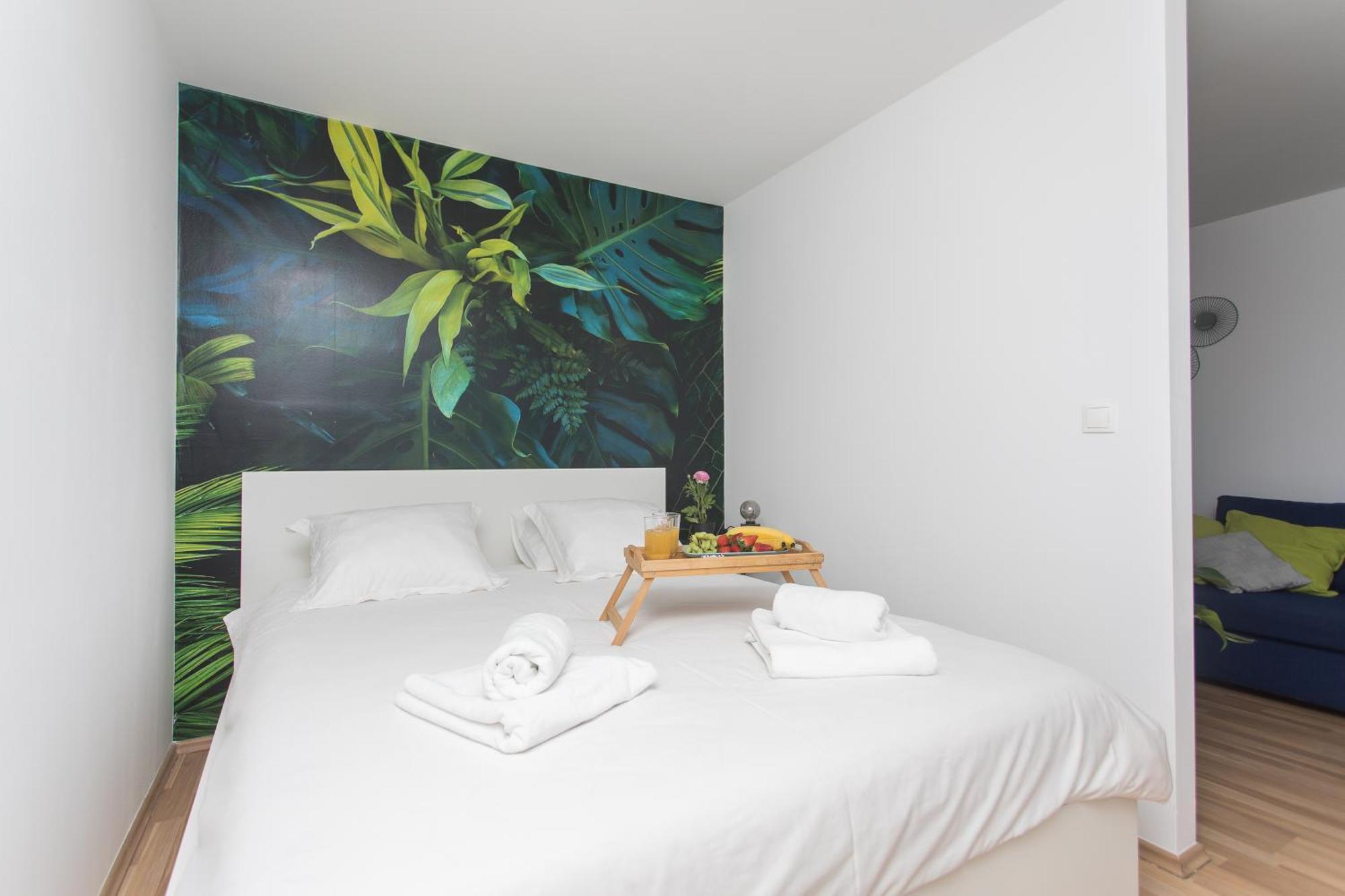 Makaria Apartment