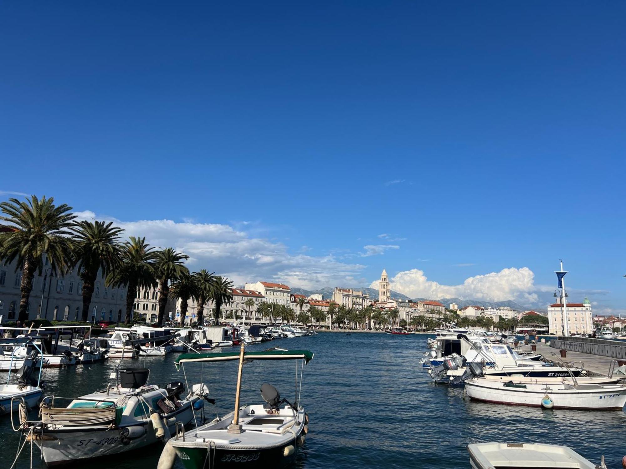 Emperor's Luxury - Unique Unesco Site Apartment Split