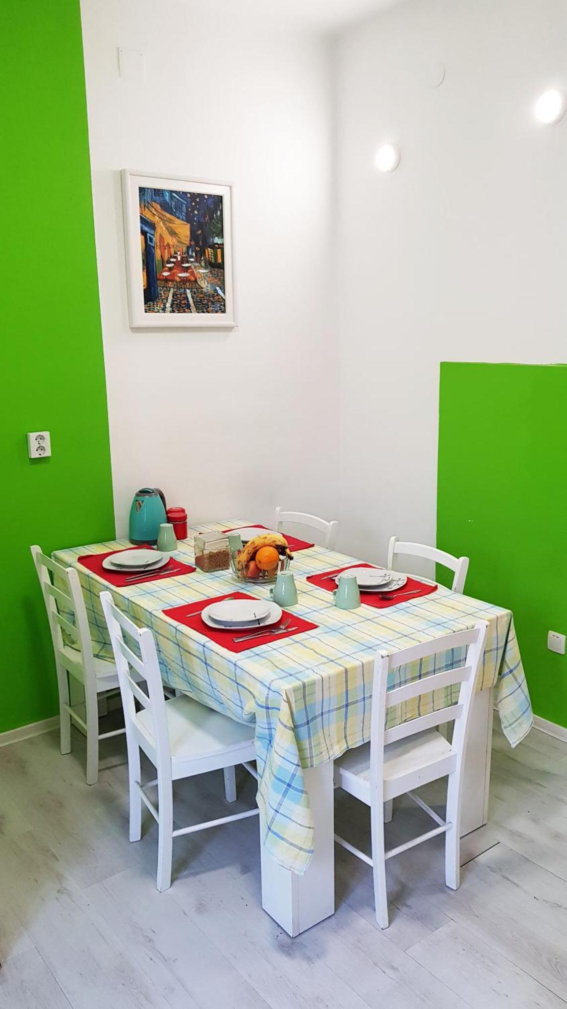 Croparadise Hostel