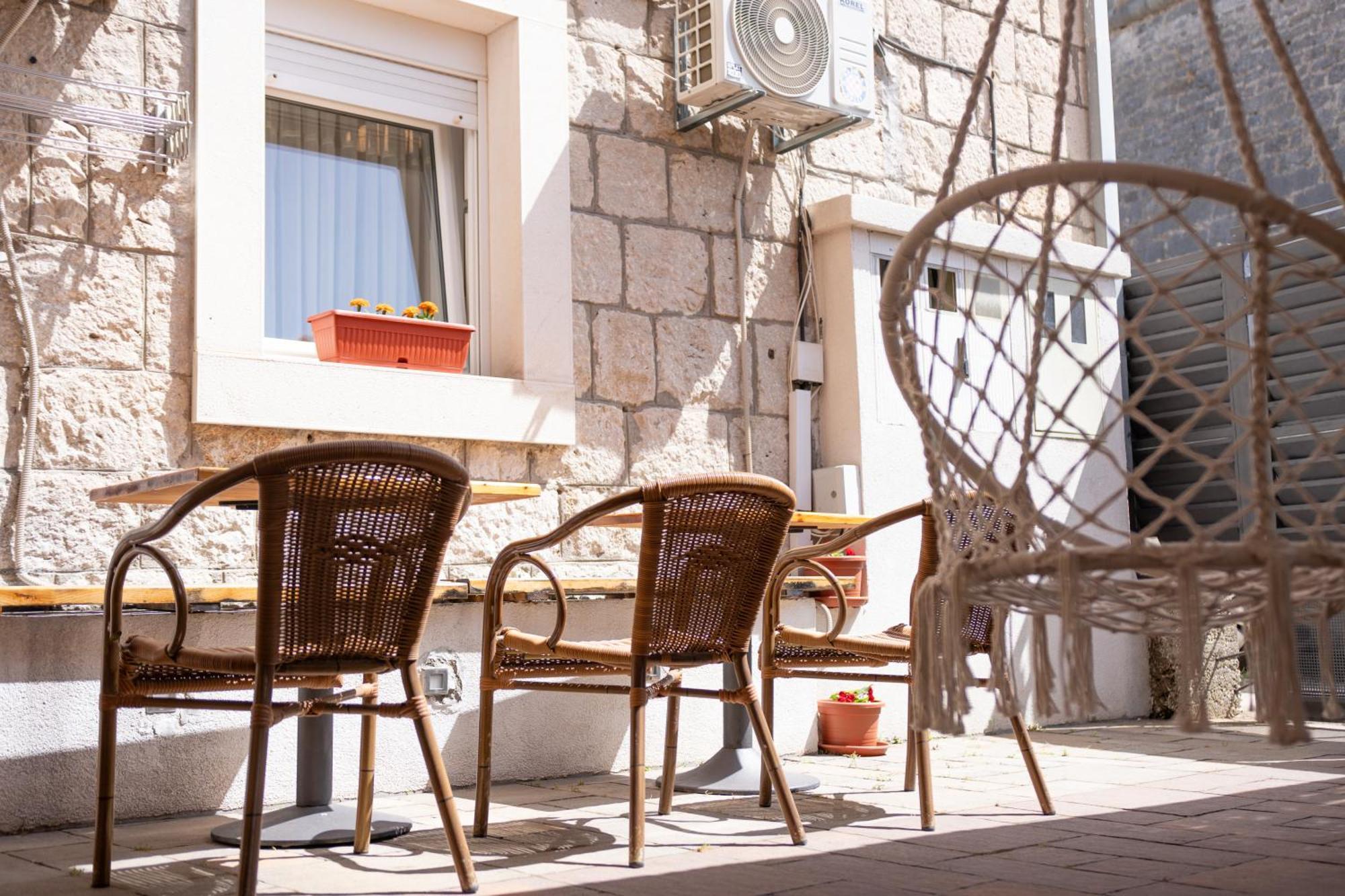 Apartments & Rooms Toni Gasthof