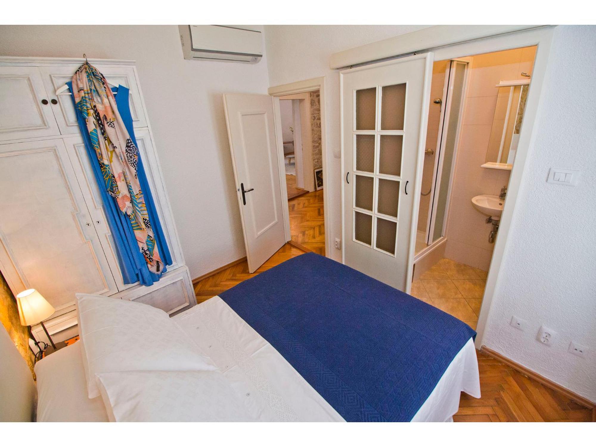 Peristil Loft *