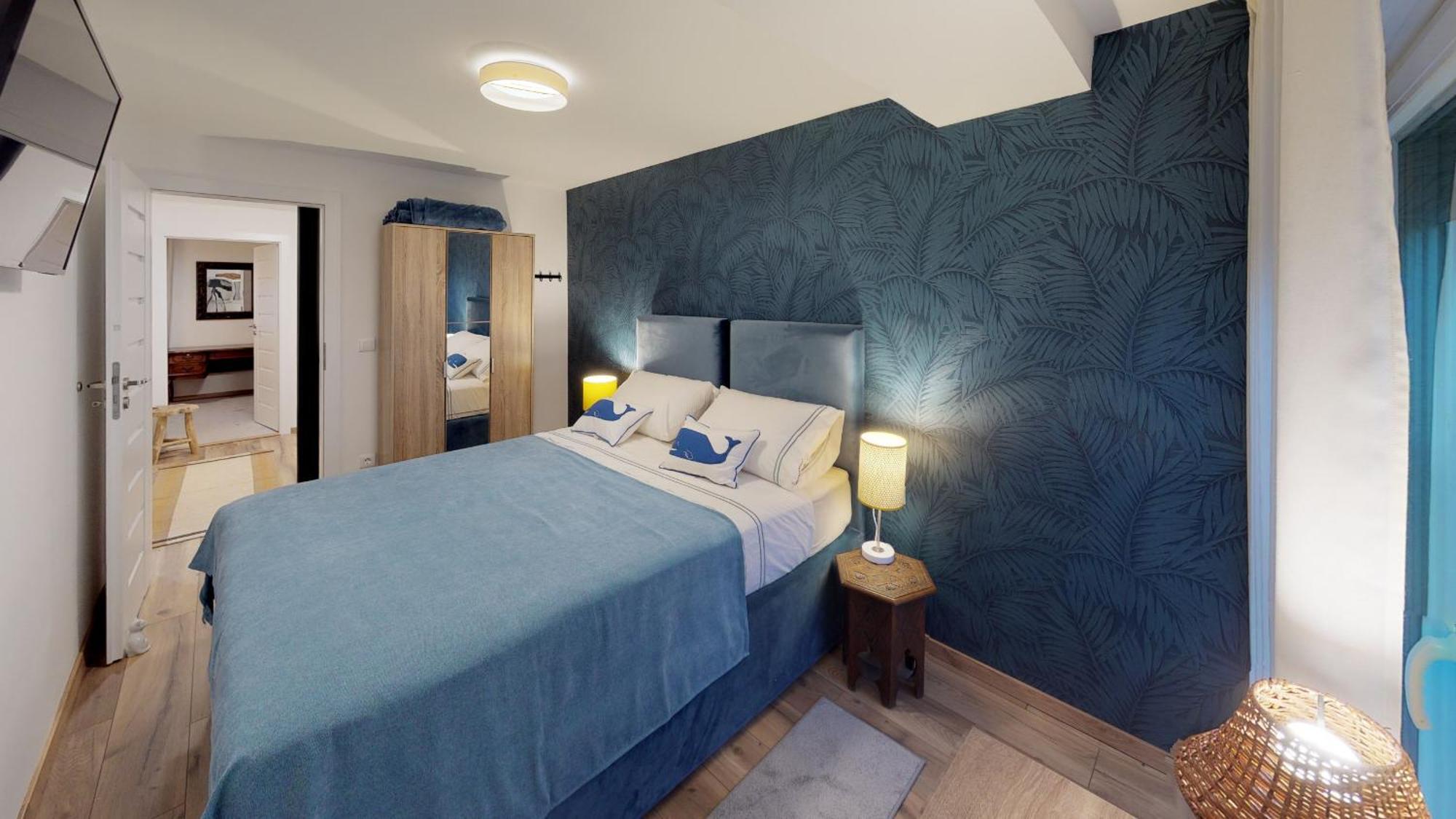17 Ljubav Place *