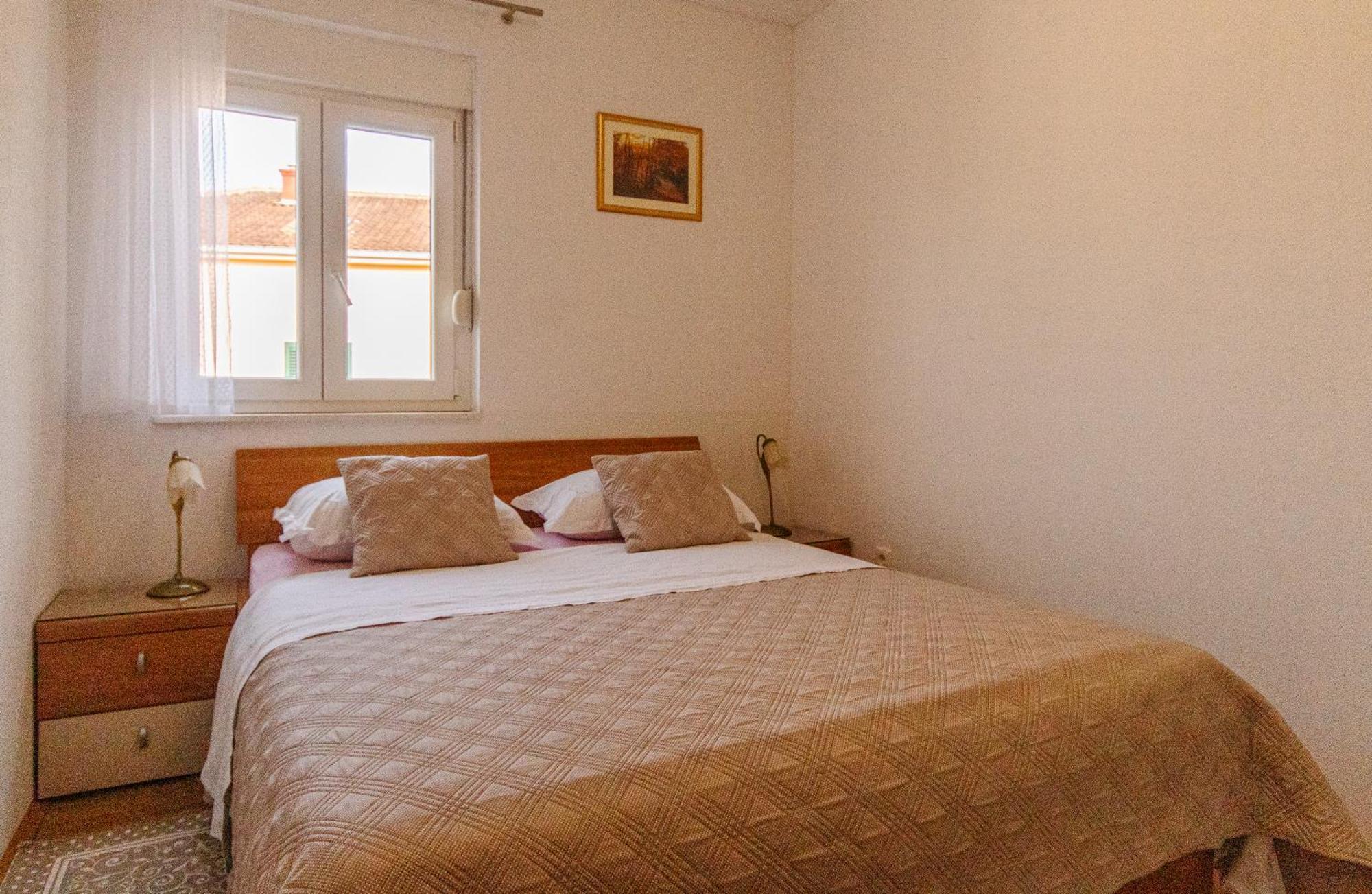 Spacious Sea View Near Marjan & *