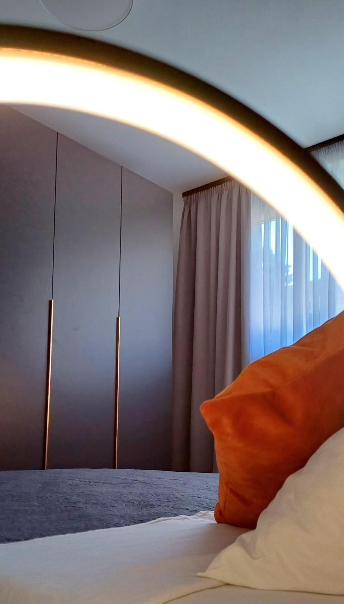Lirik Appartement *