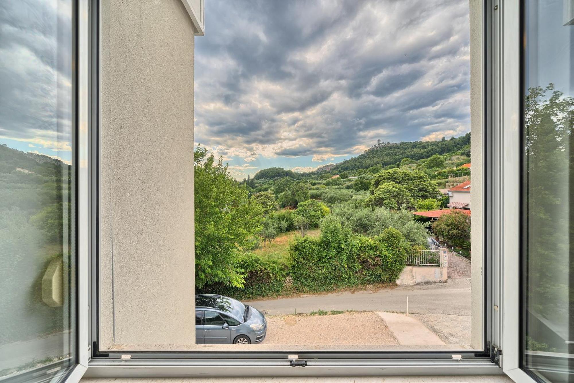Apartment Adriatic Retreat Meje, 4 Min Walk To The Split
