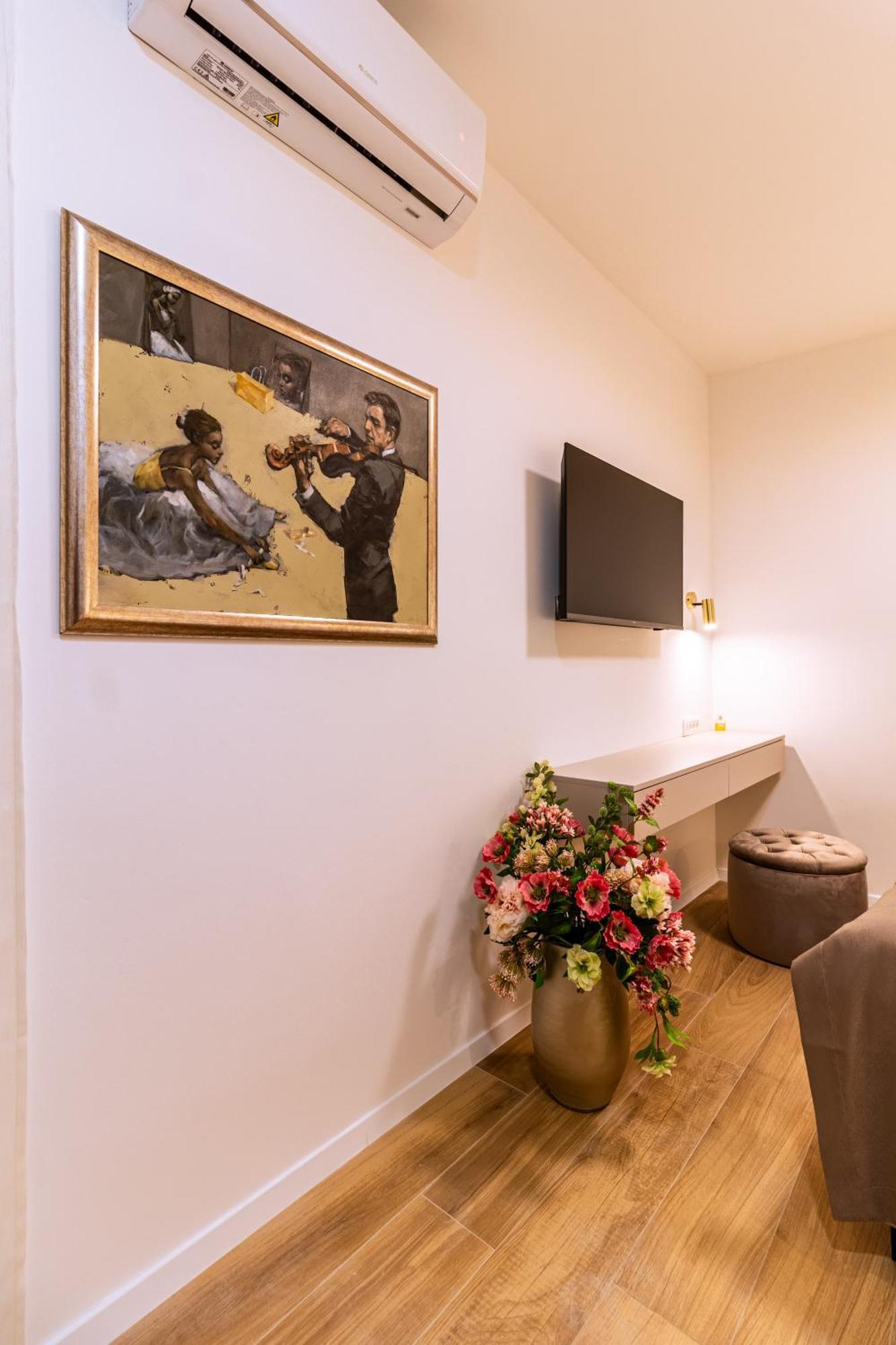 Apartment Luxury 2 Bedroom-2 Bathroom & App With Rooftop Terrace Split