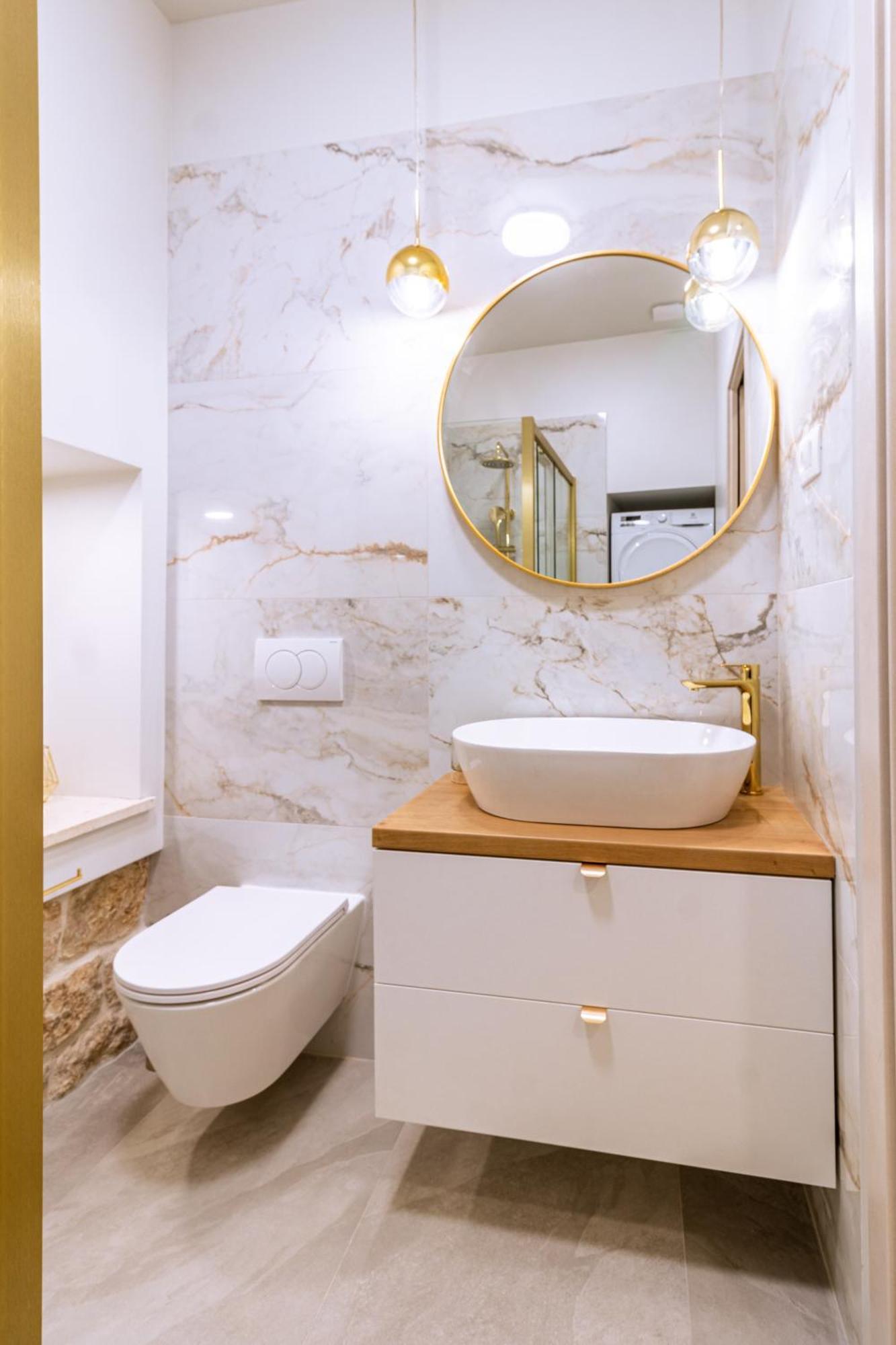 Luxury 2 Bedroom-2 Bathroom & App With Rooftop Terrace * Split