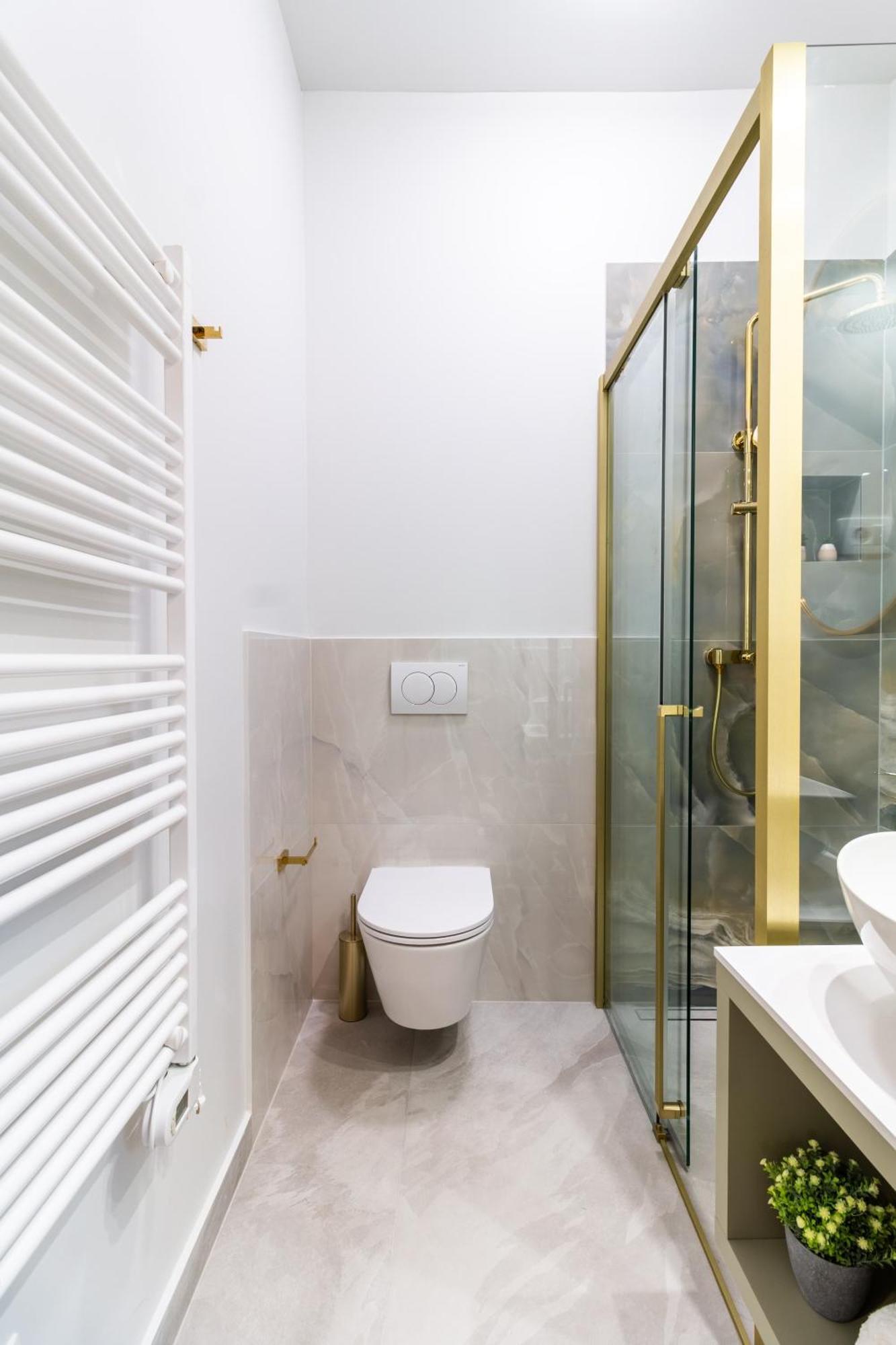 Apartment Luxury 2 Bedroom-2 Bathroom & App With Rooftop Terrace *