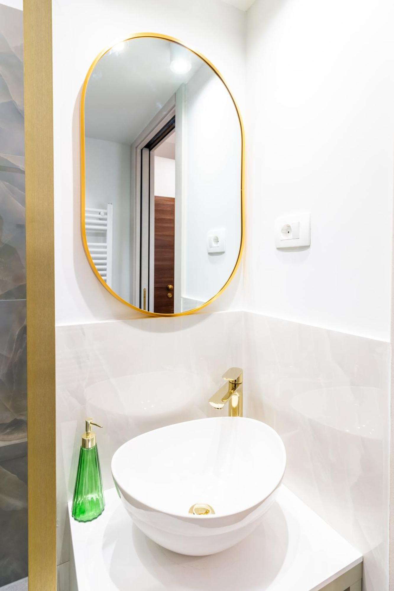 Luxury 2 Bedroom-2 Bathroom & App With Rooftop Terrace *