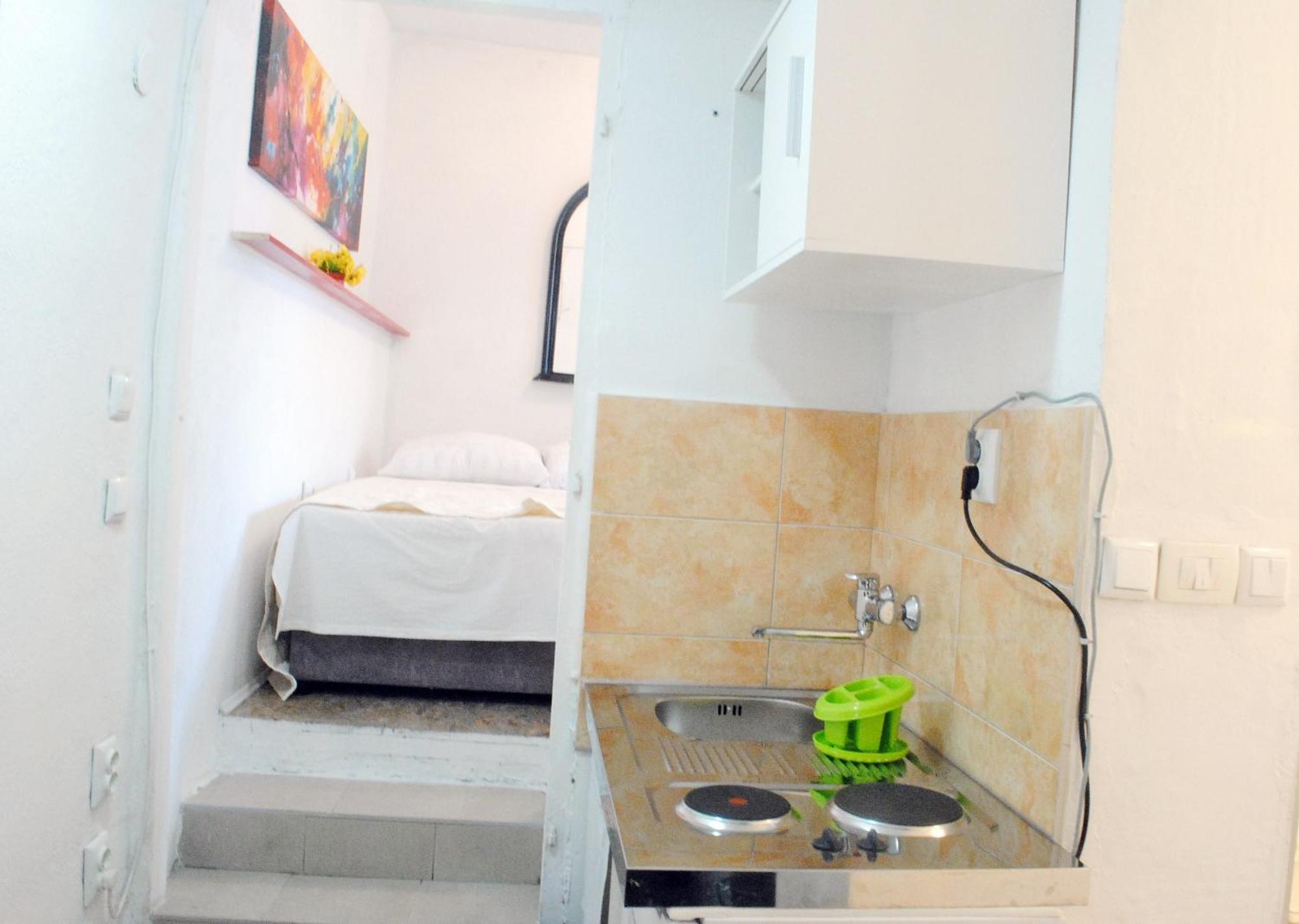 Sanja Apartment *