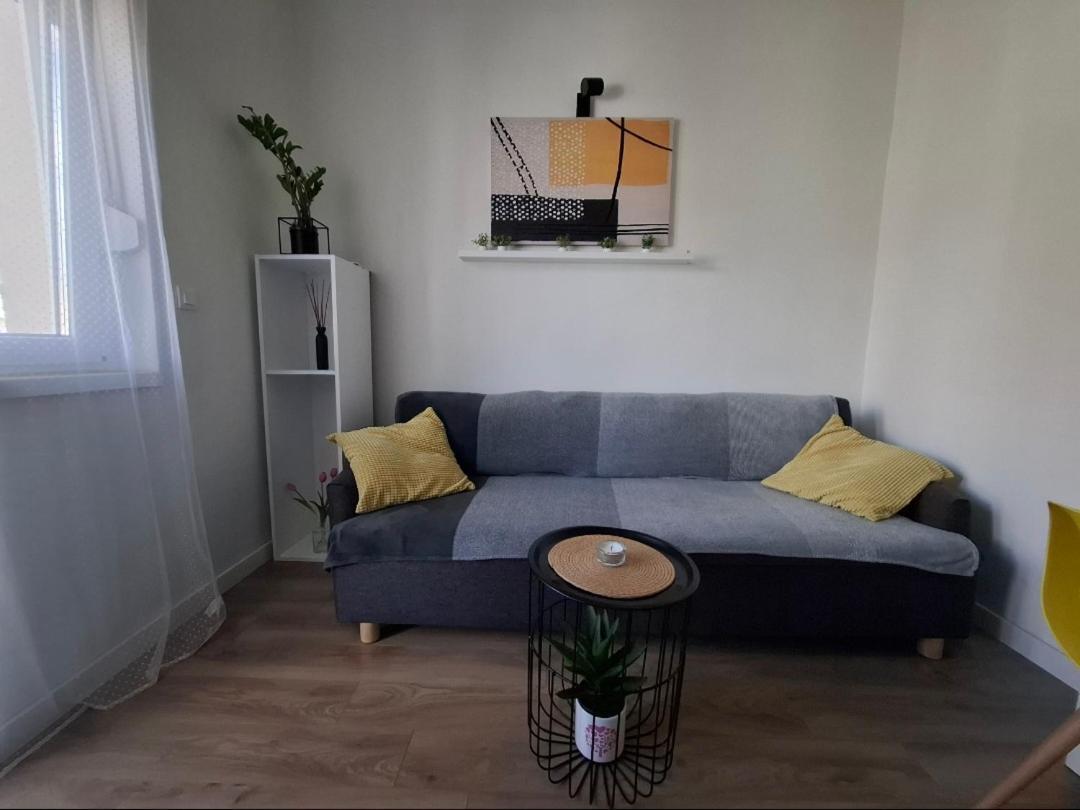 Beautiful Sol-2 For Two With Balcony Apartman