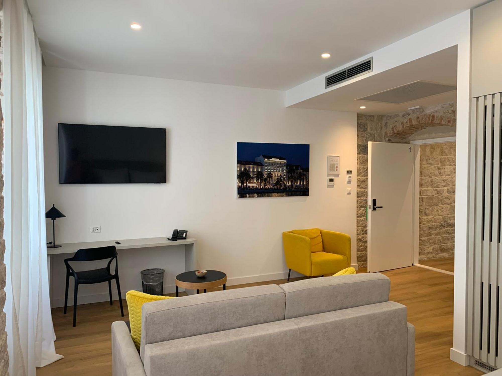 Aparthotel Priuli Heritage Suites 4*