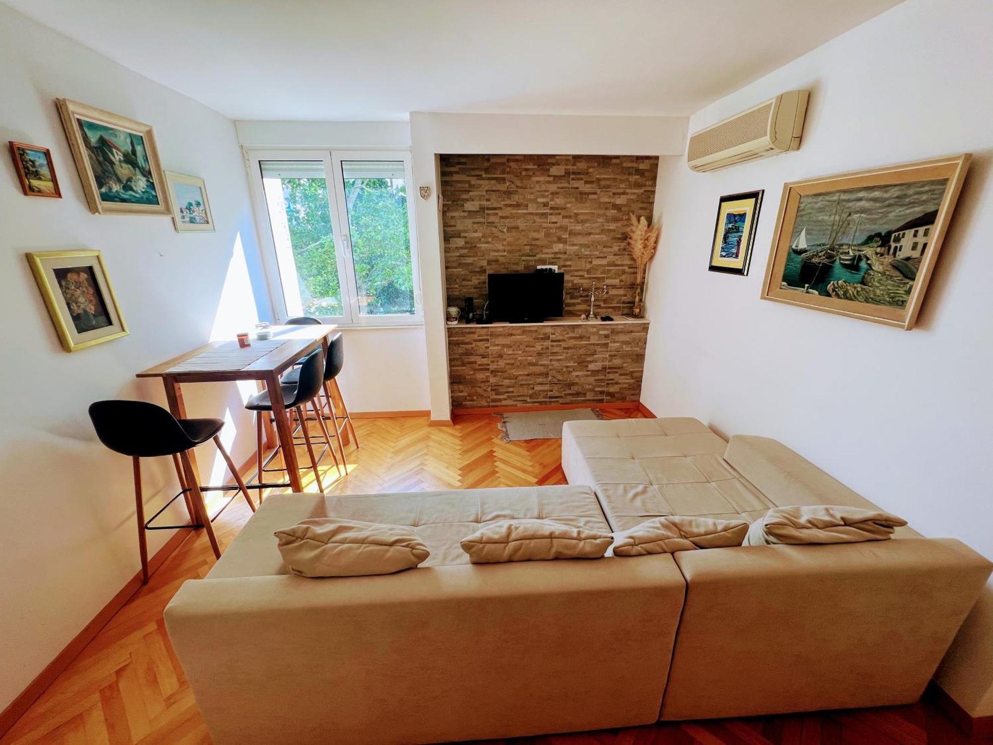 Monsignor Apartment