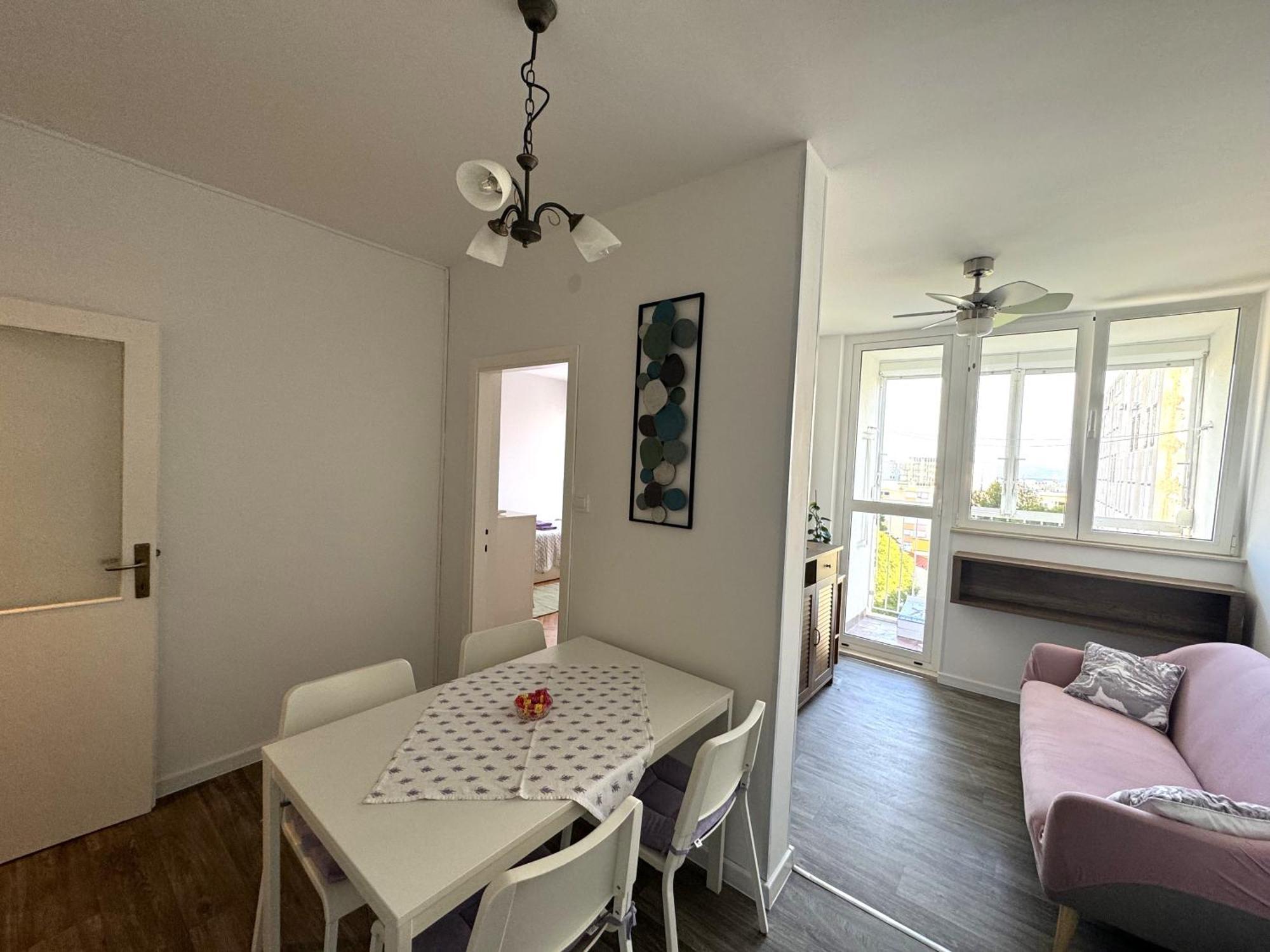Lilly Apartman *