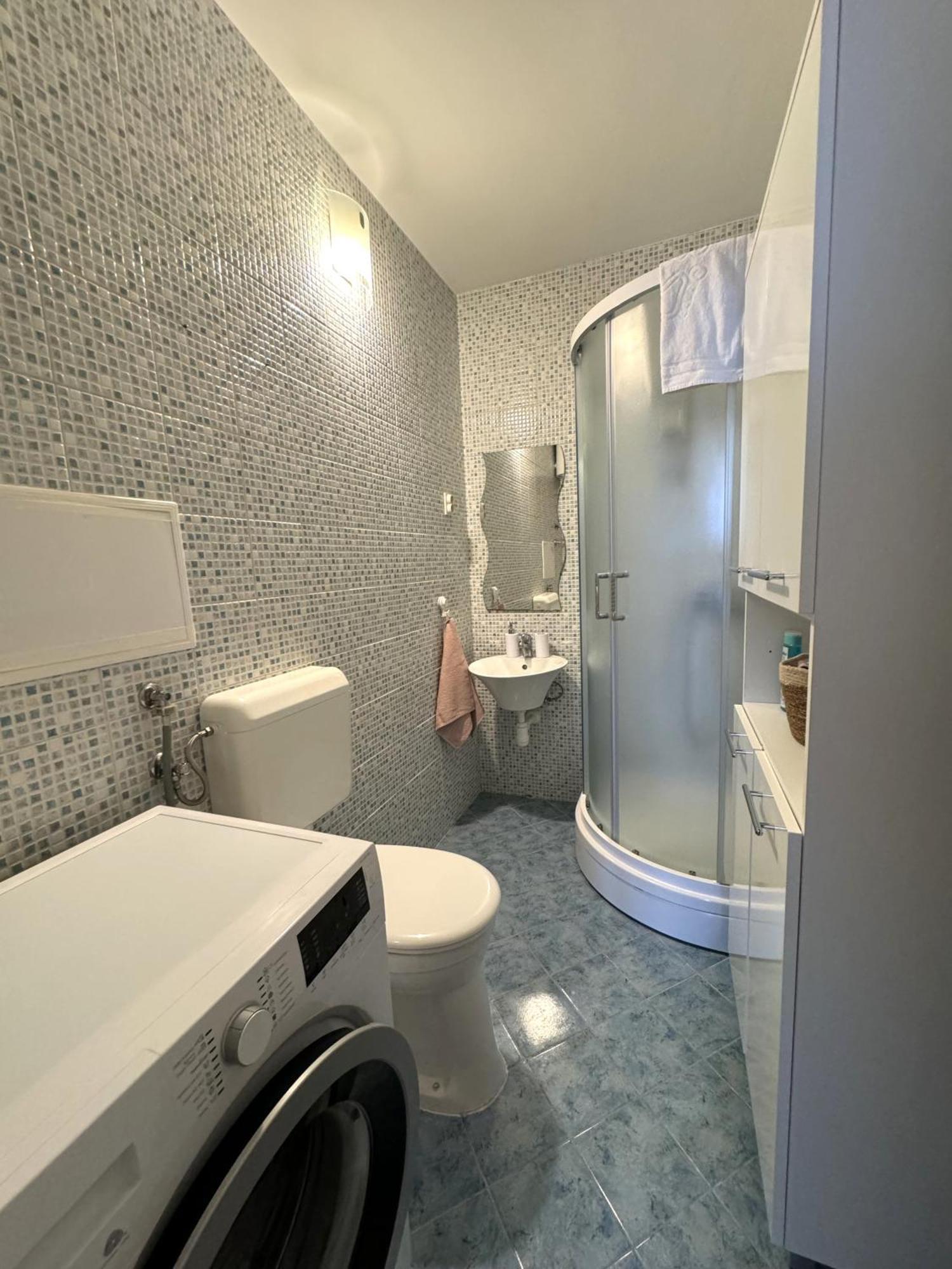 Lilly Apartman *