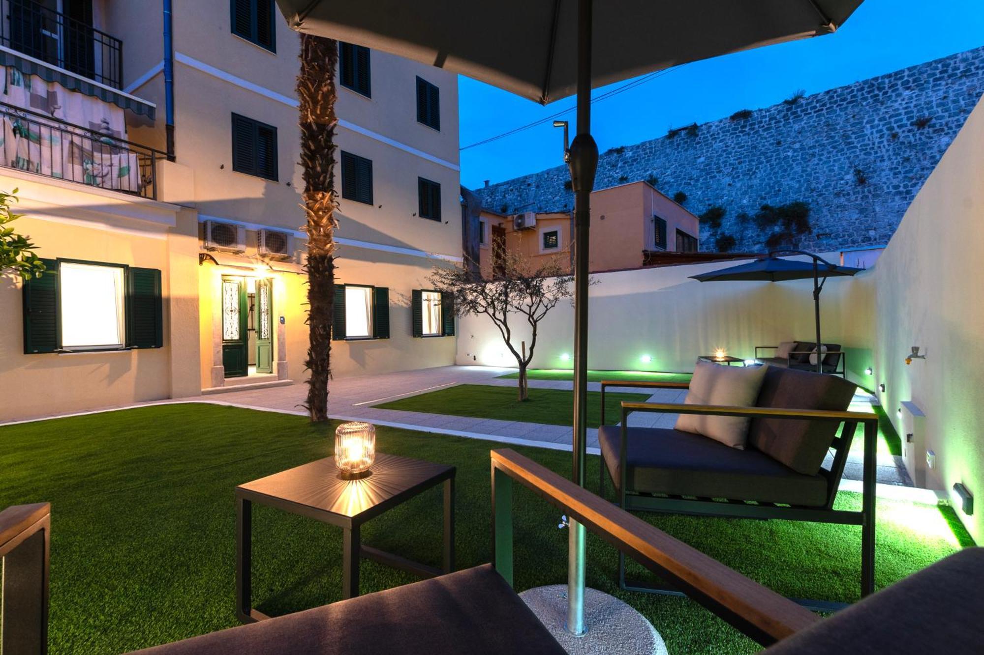 Garden Luxury 4* Split