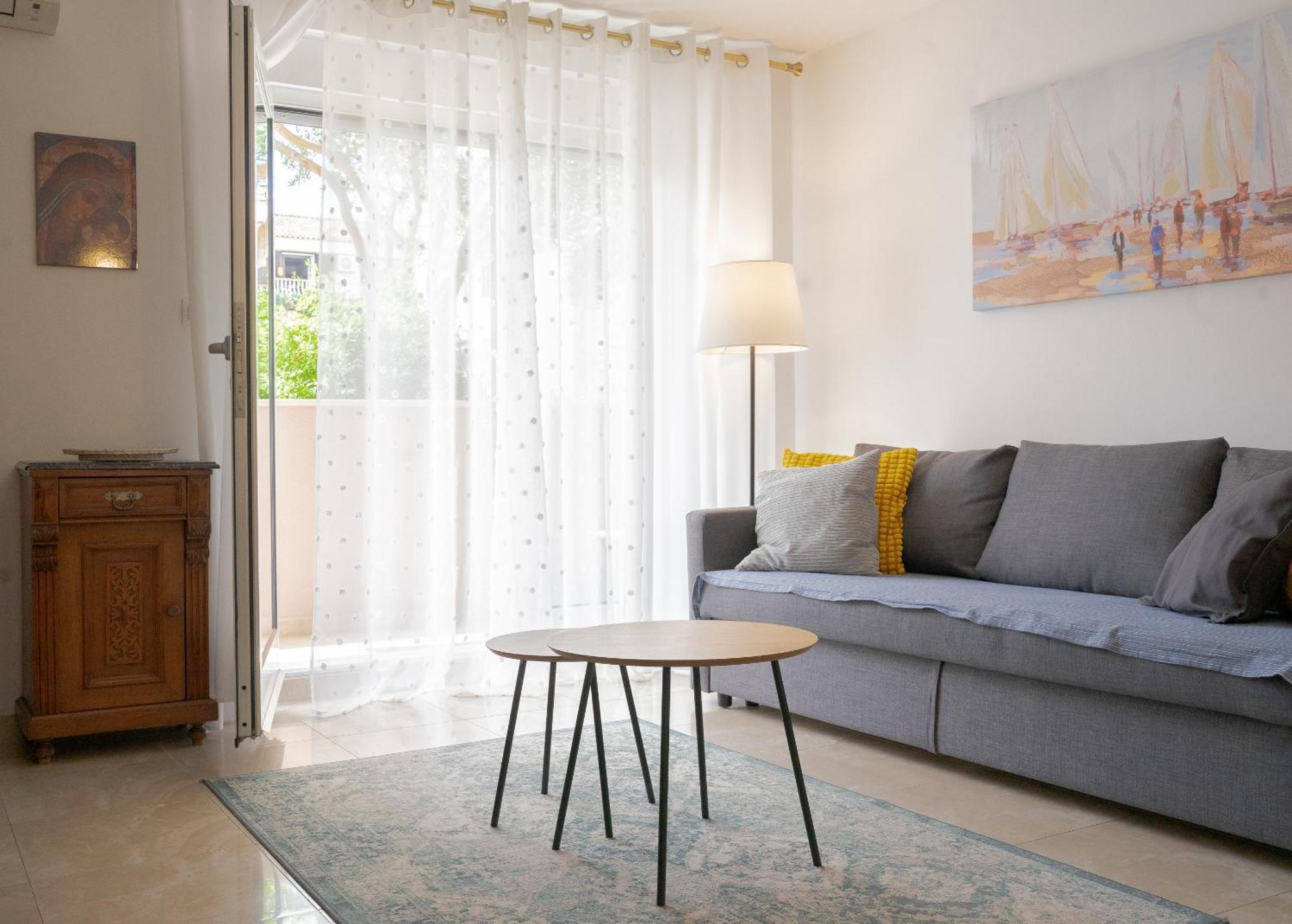 Apartment Zenta With Free Private Parking *
