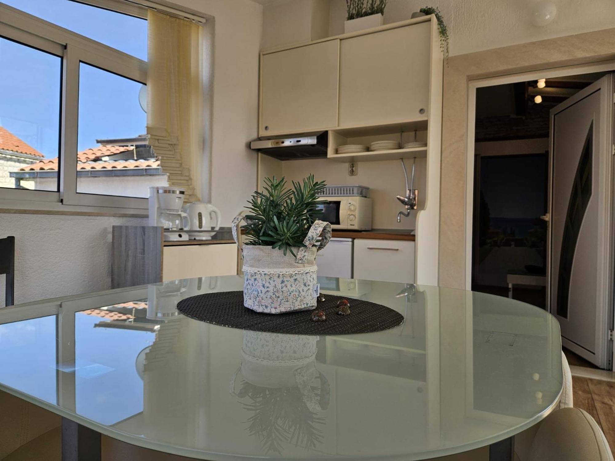 Apartment Cherry-Old Town