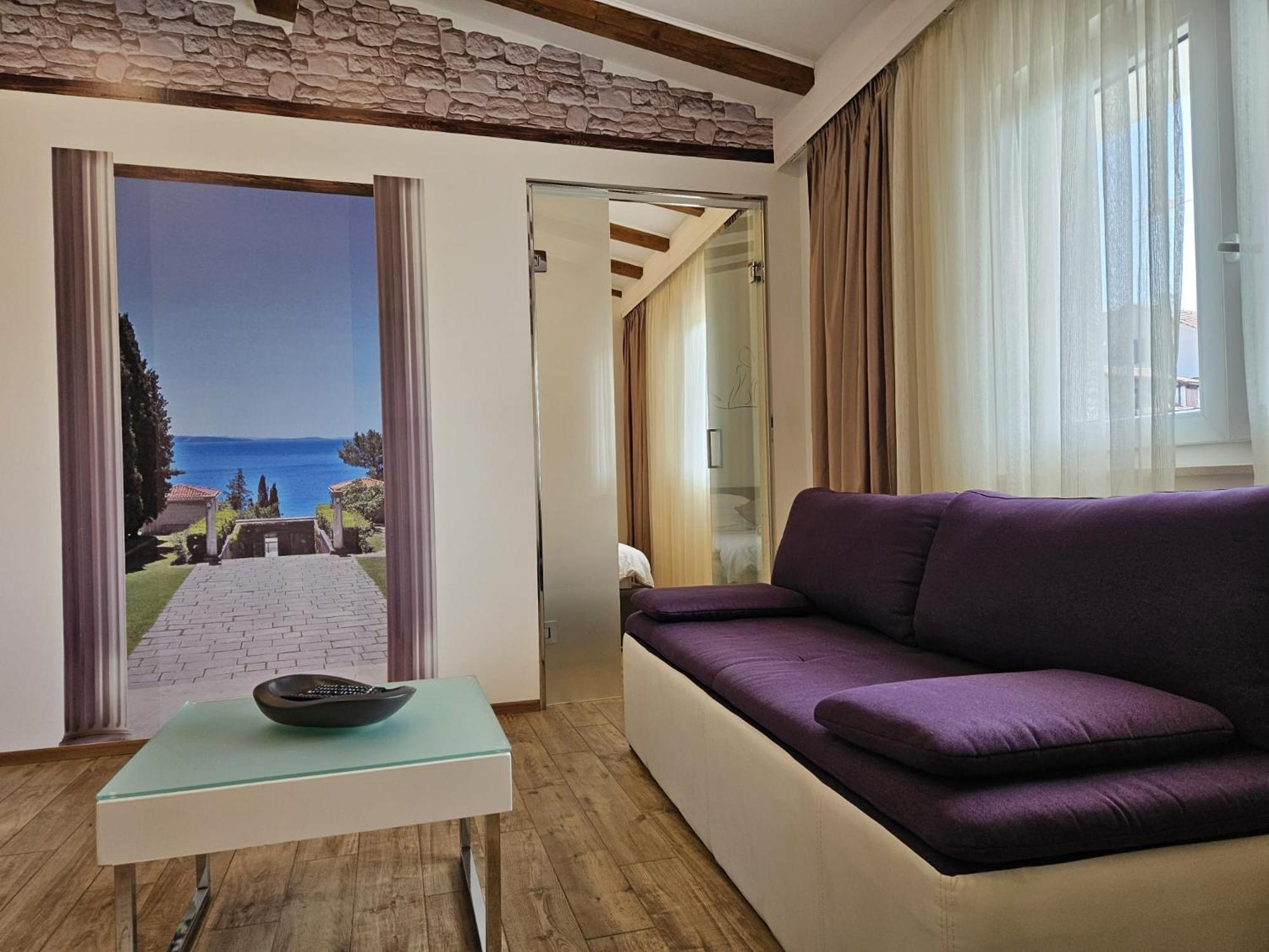 Apartment Cherry-Old Town