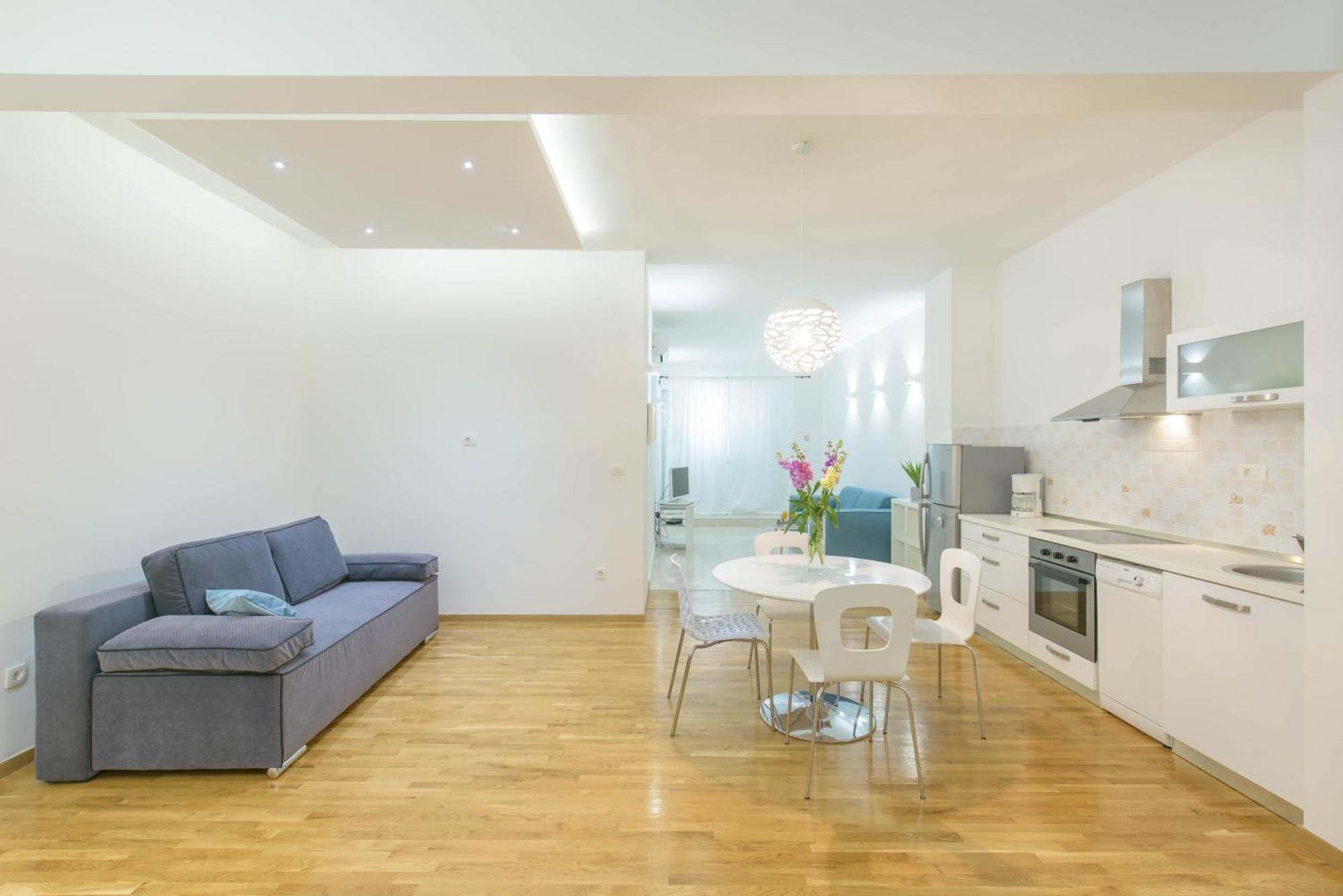 Apartment Deluxe Beach Renata