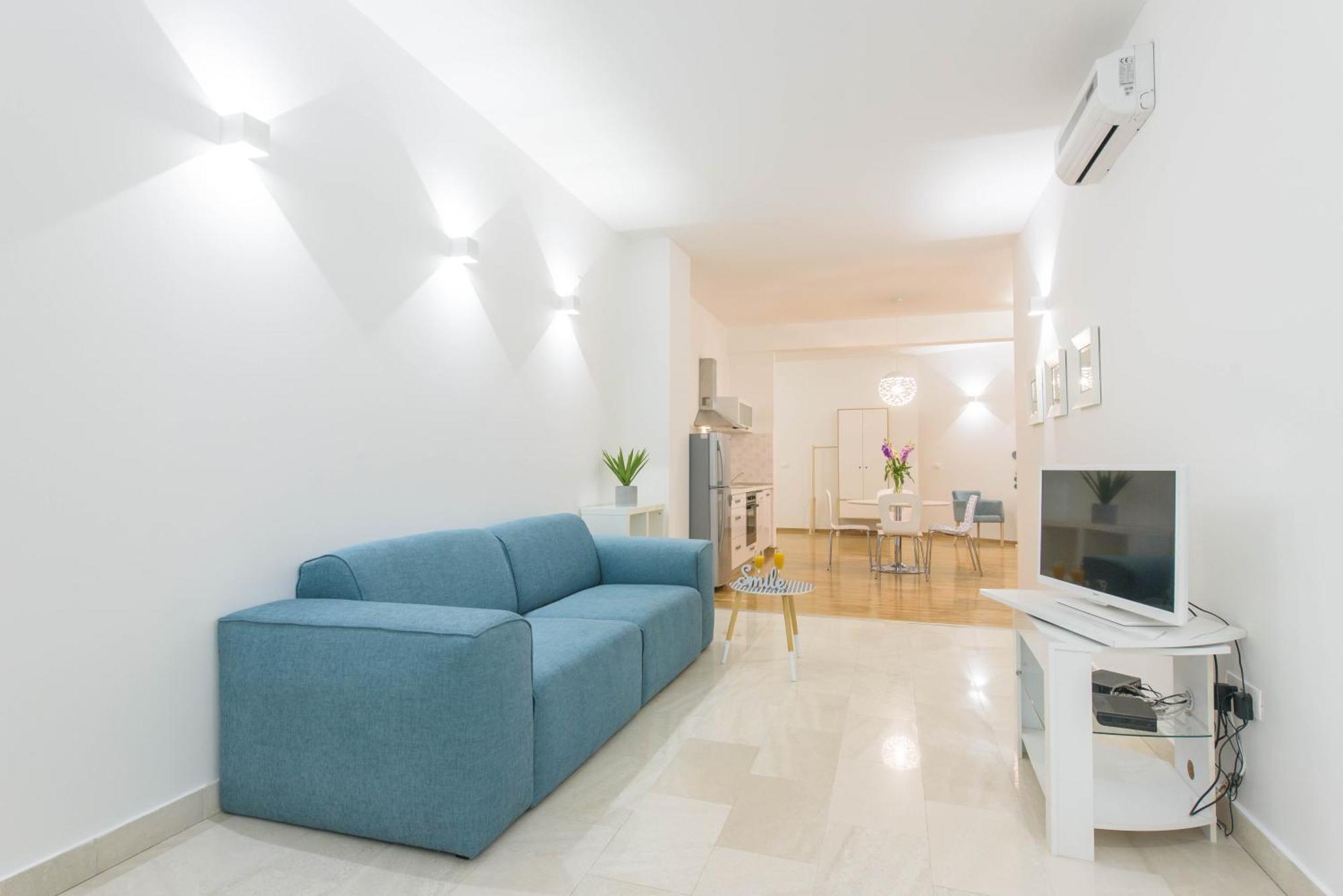 Apartment Deluxe Beach Renata