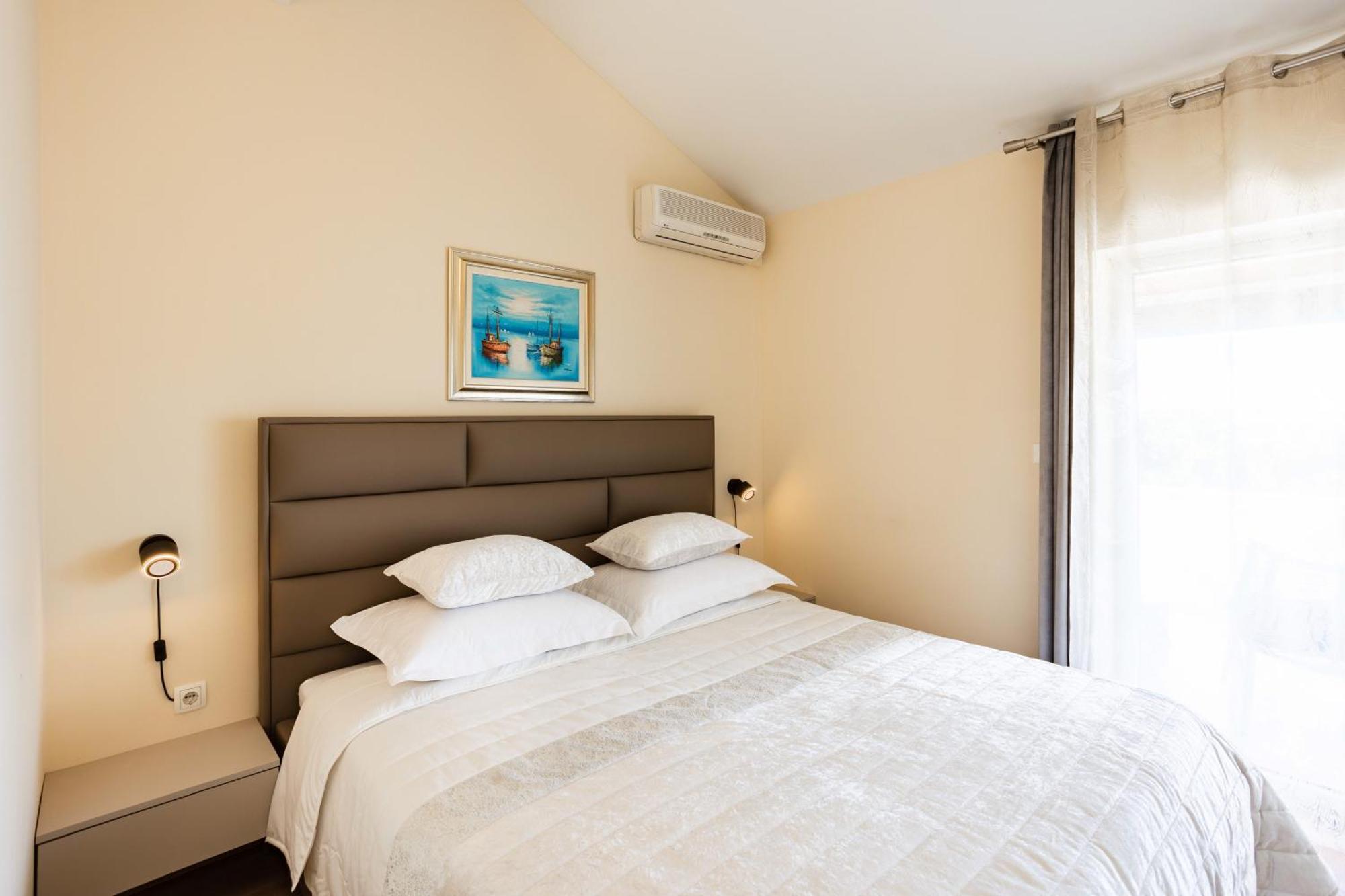Guesthouse Rooms Split krevet i doručak 3*