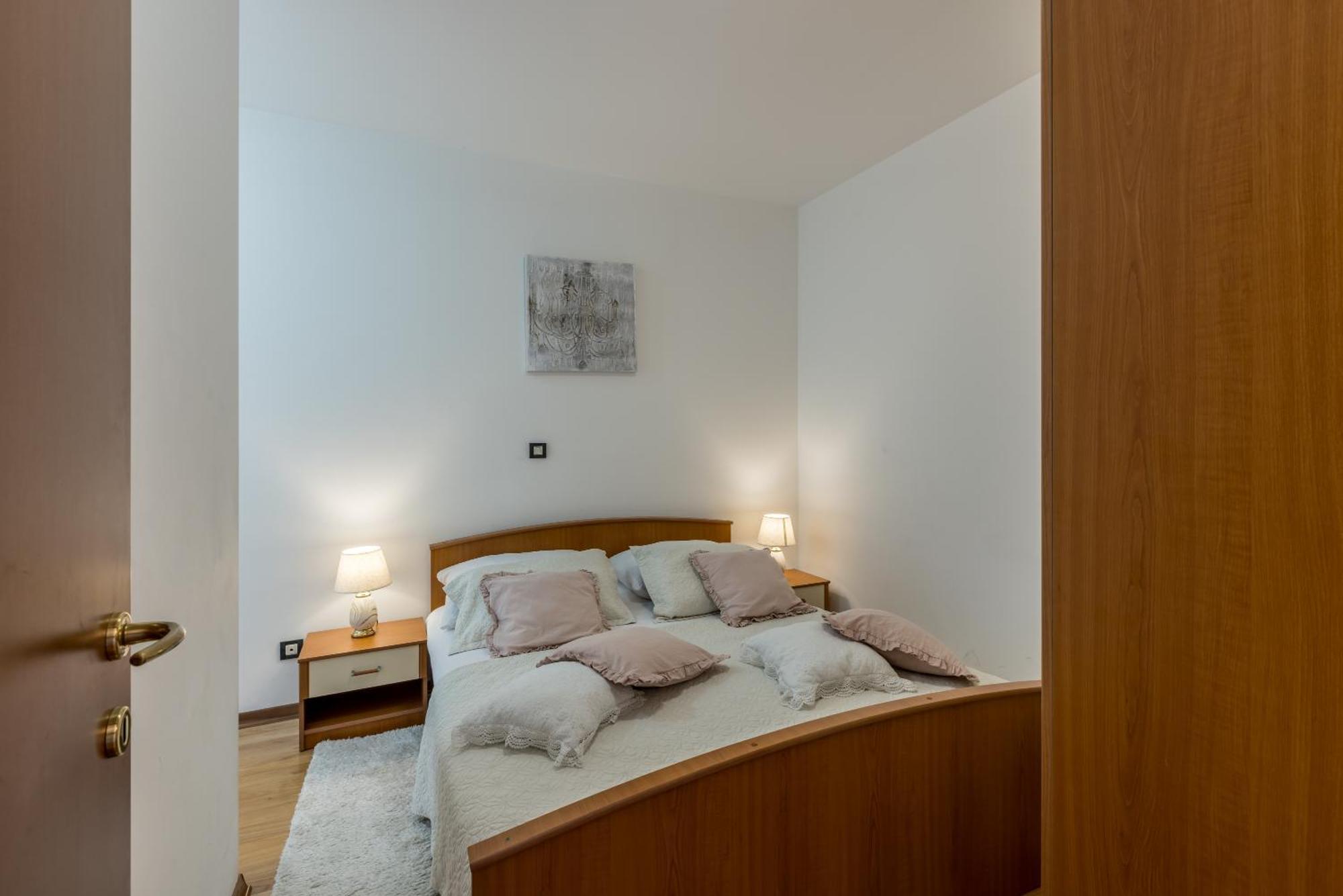Karoglan Apartment Split
