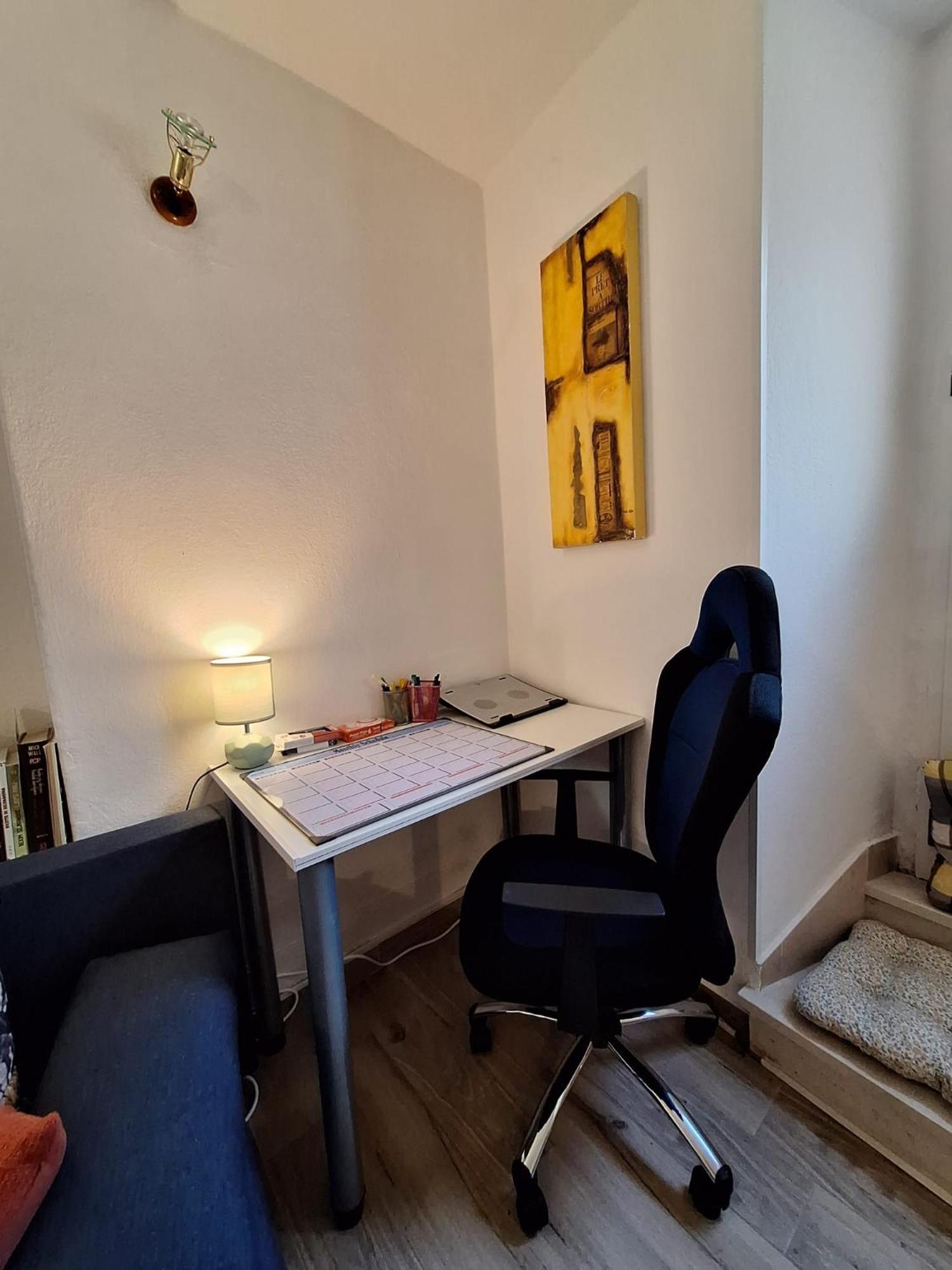 Green Oasis In The Heart Of Apartman
