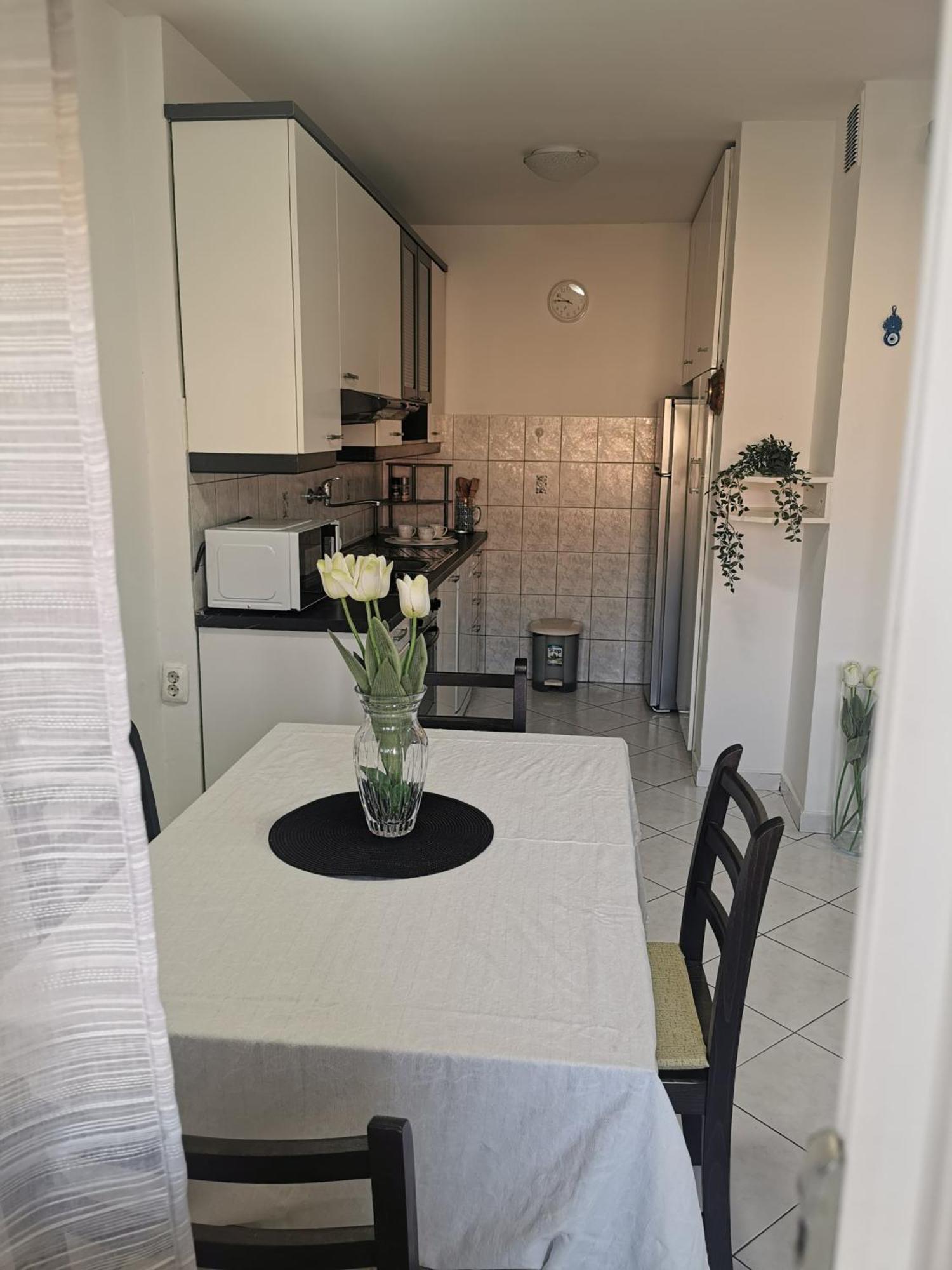 Sweet Apartment
