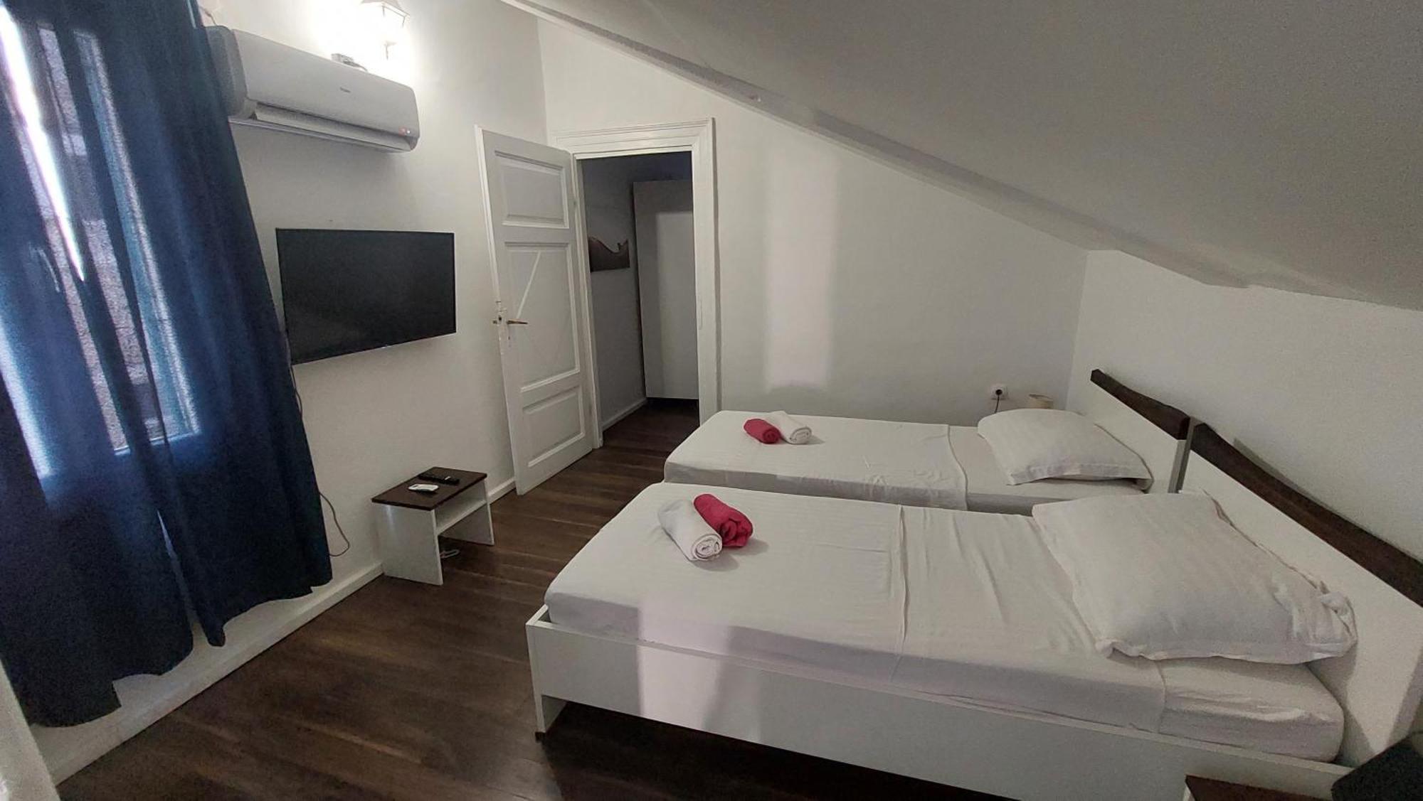 Apartment R&e *