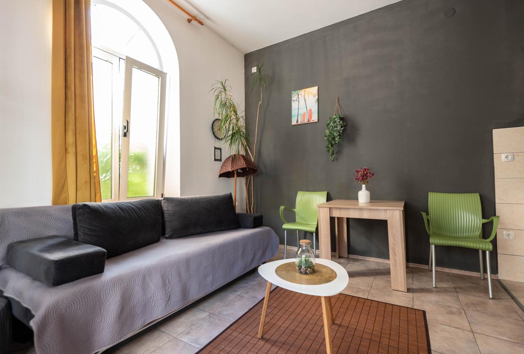 Apartman Kata *