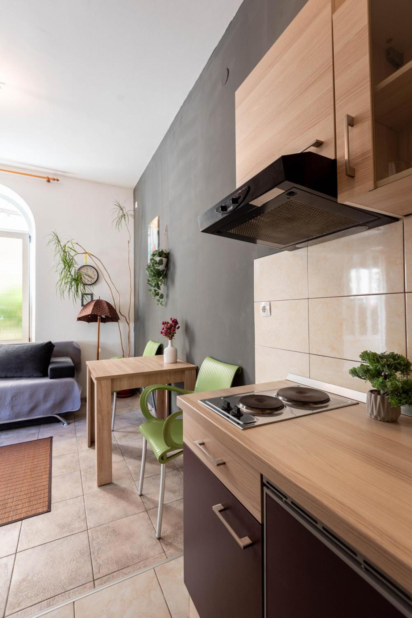 Apartman Kata * Split