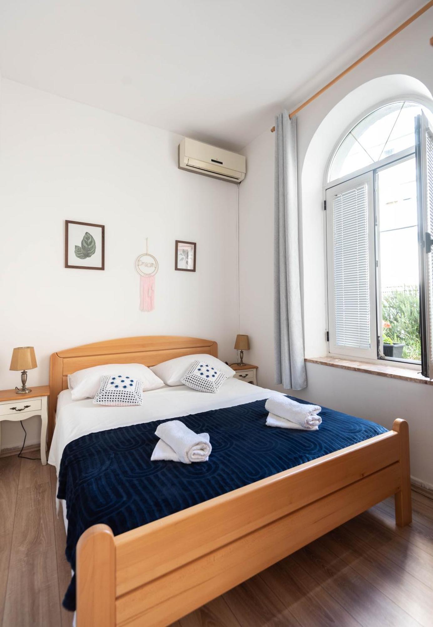Apartman Kata *