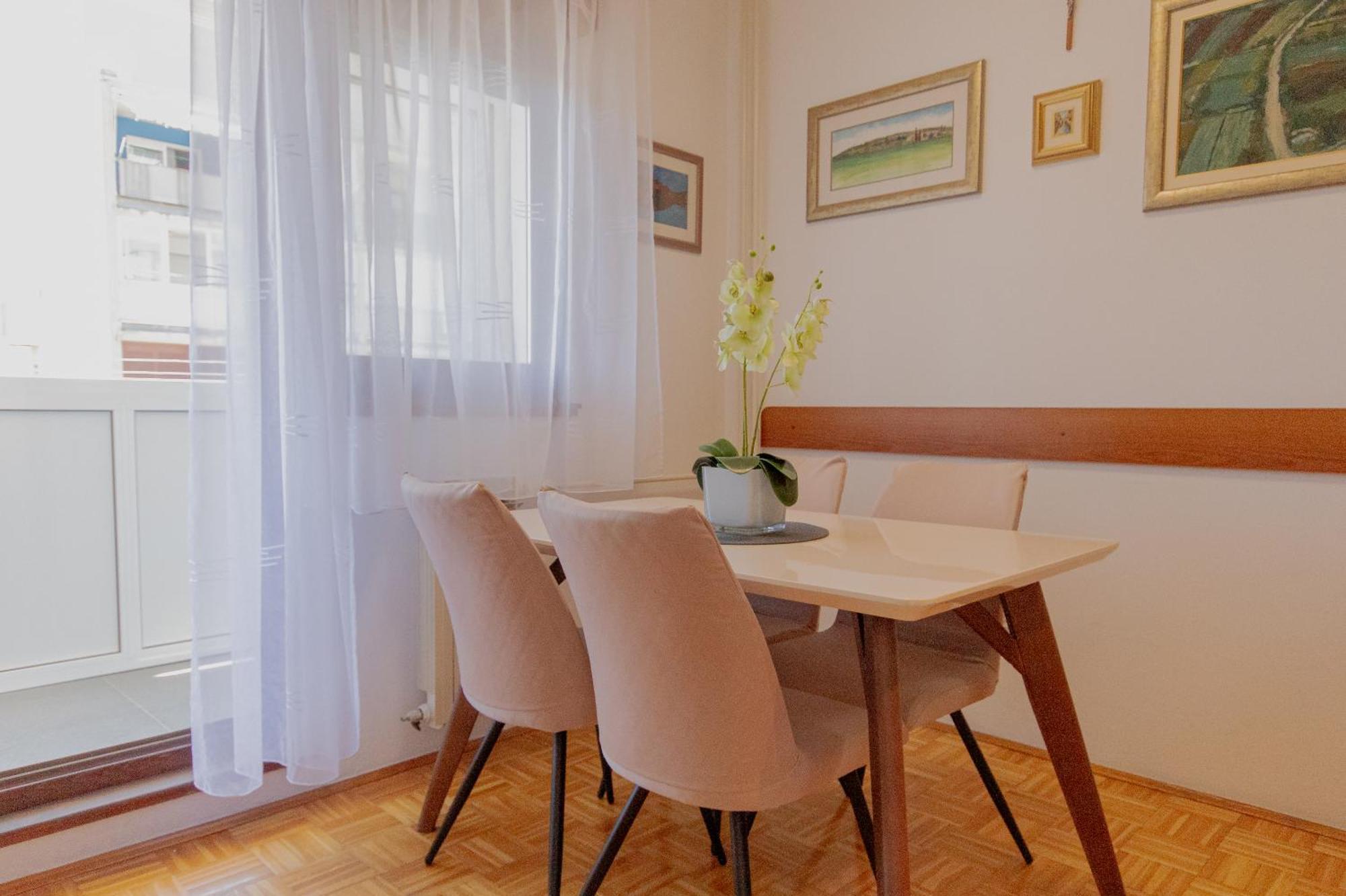 Large Stylish Ankica,free Public Parking * Split