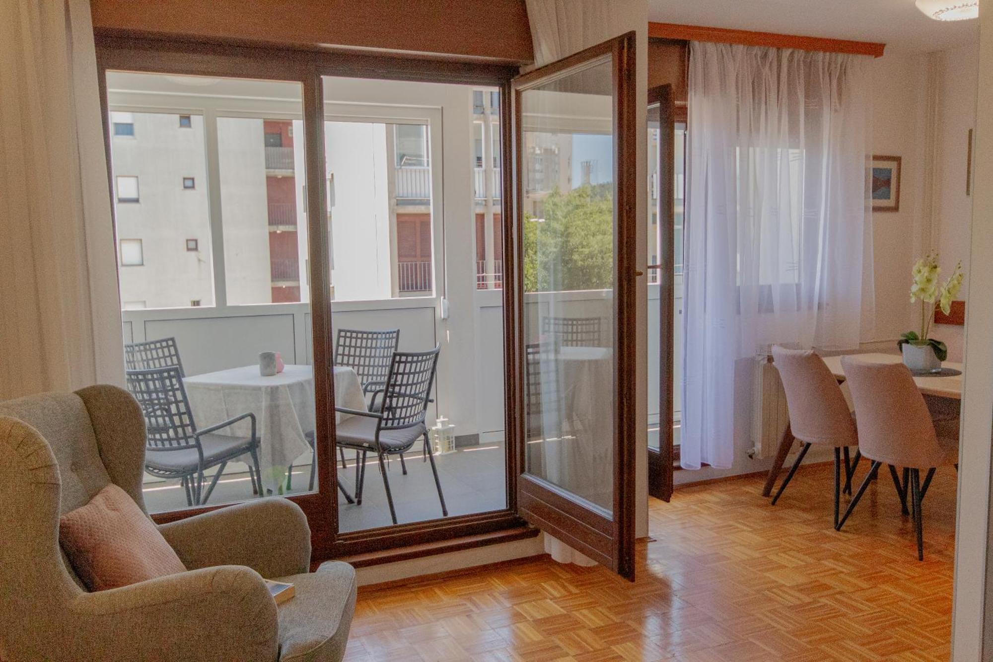 Apartment Large Stylish Ankica,free Public Parking Split