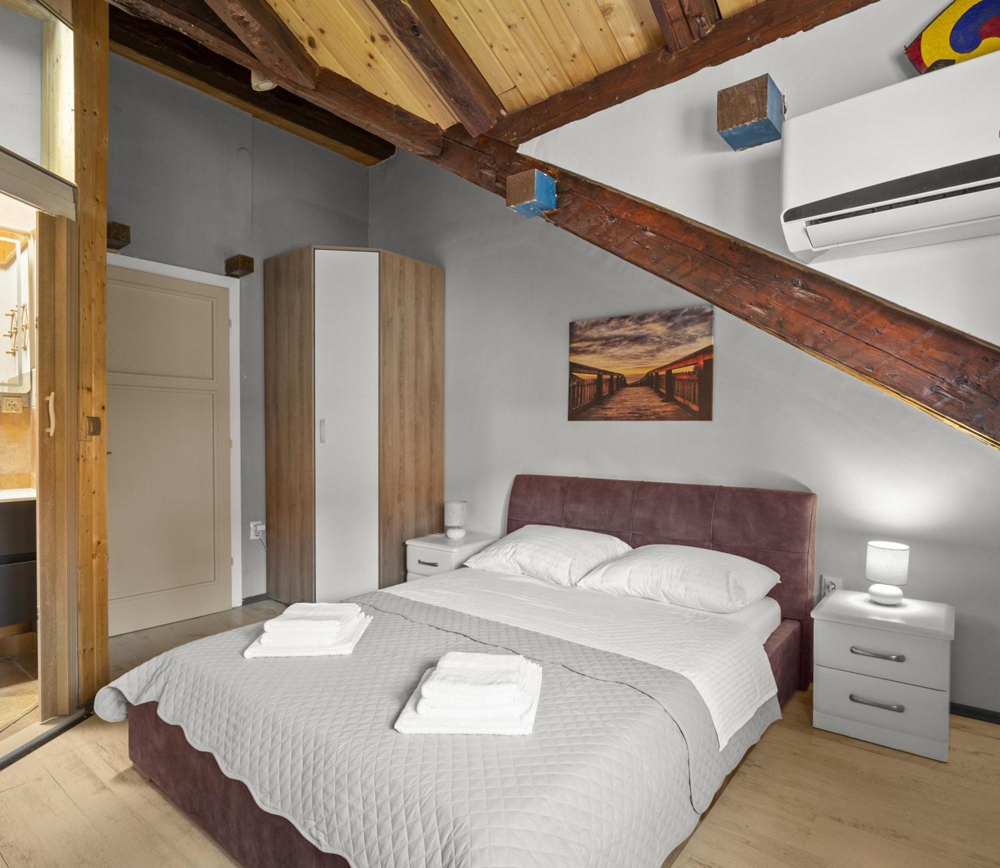 Apartment Splitski Dir Split